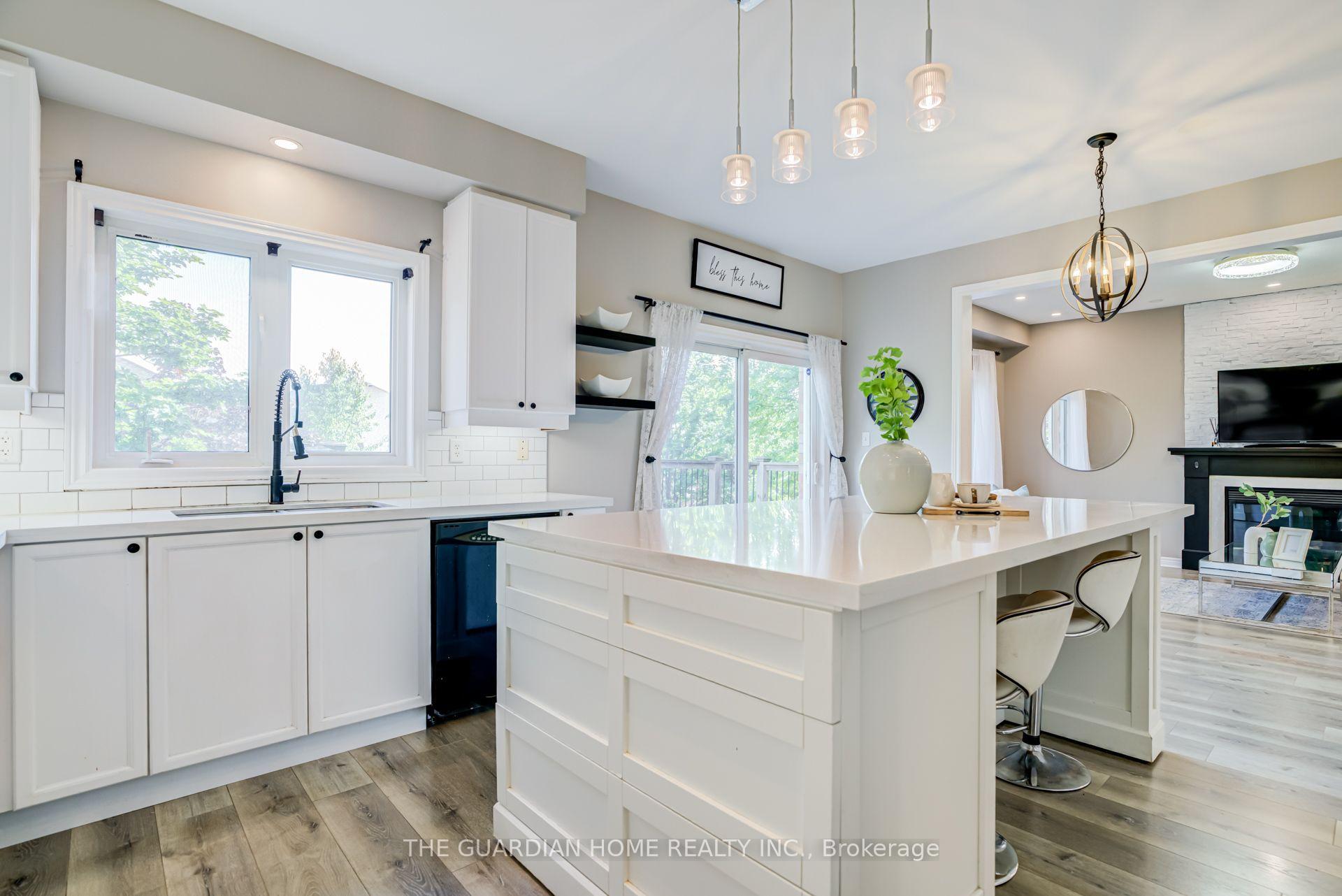 Photo 16 of 1214 Harlstone Crescent, Oshawa, Taunton — HOMEH