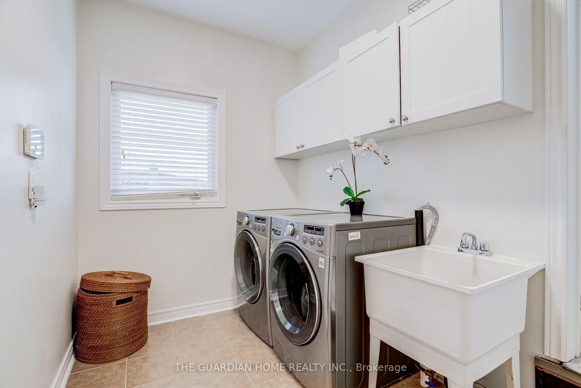 Photo 25 of 1214 Harlstone Crescent, Oshawa, Taunton — HOMEH
