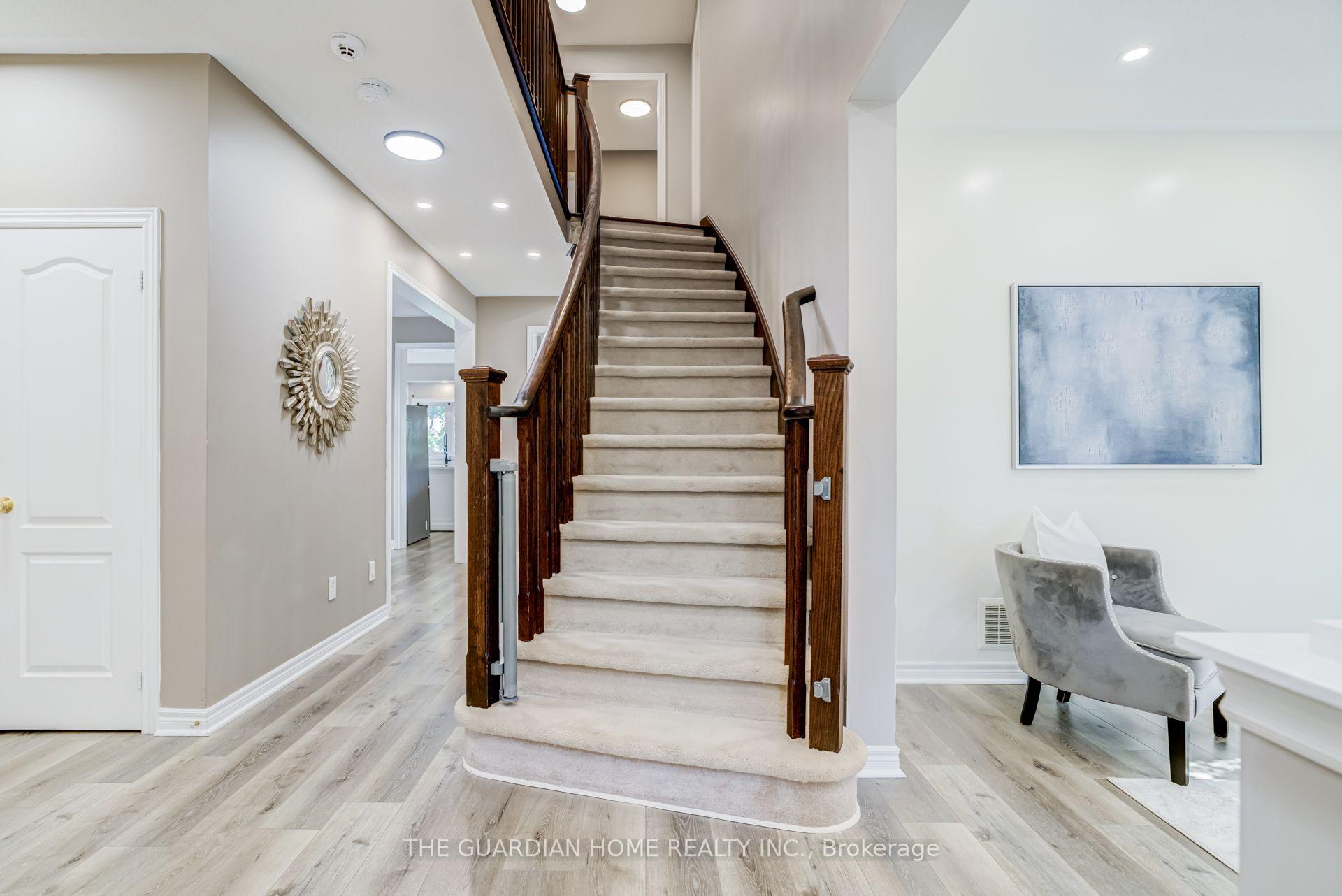 Photo 26 of 1214 Harlstone Crescent, Oshawa, Taunton — HOMEH