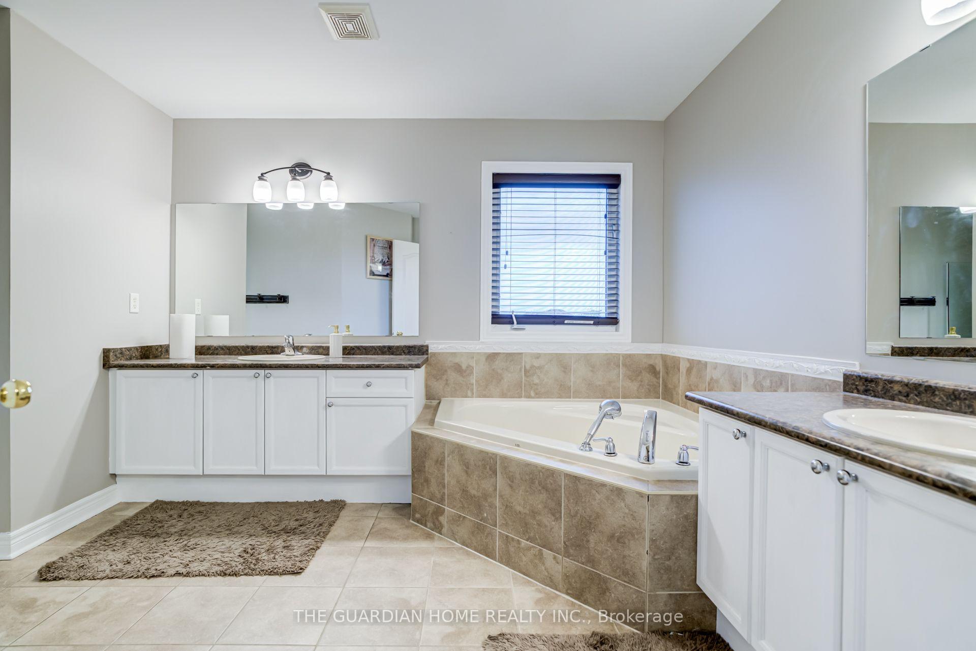 Photo 35 of 1214 Harlstone Crescent, Oshawa, Taunton — HOMEH