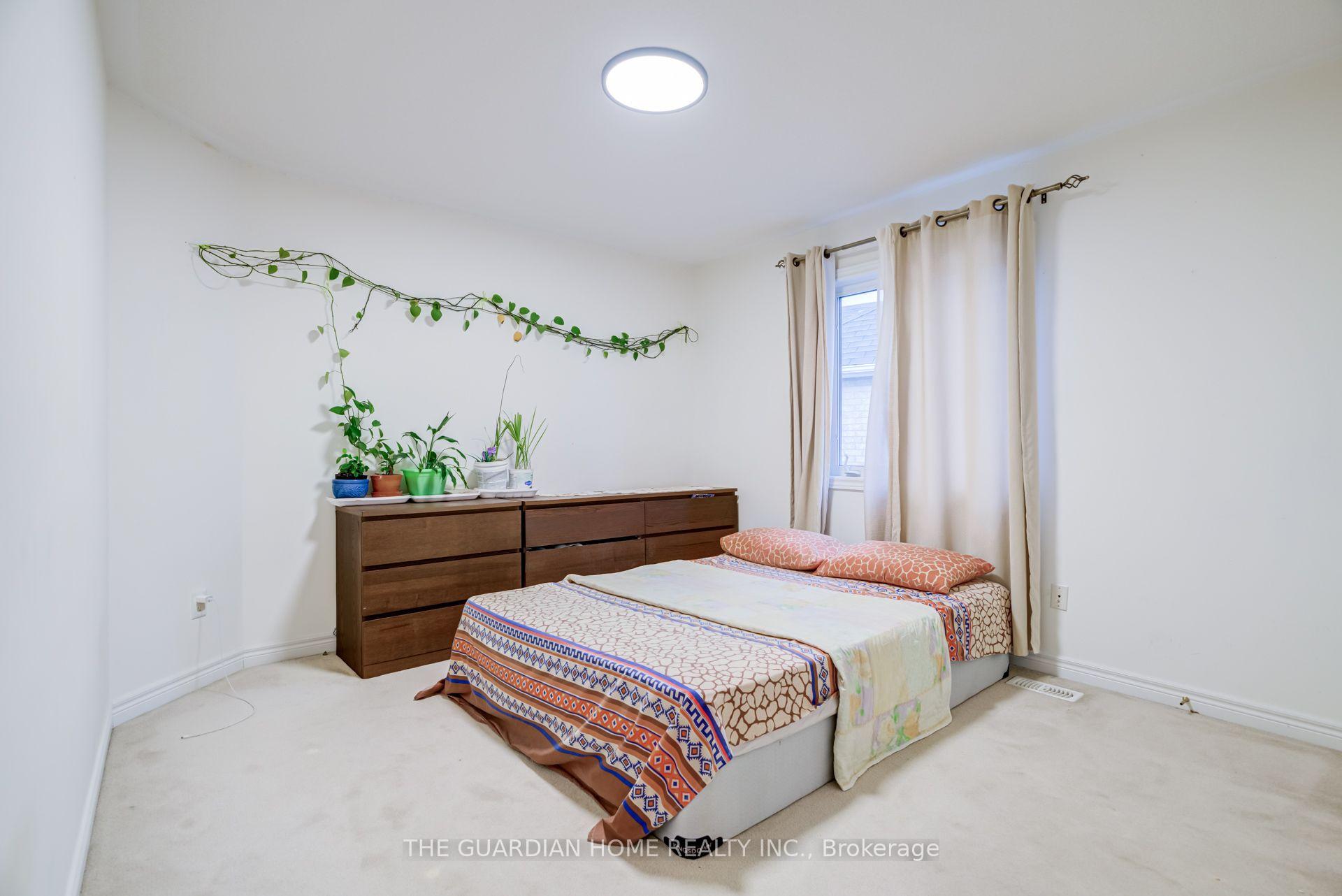 Photo 40 of 1214 Harlstone Crescent, Oshawa, Taunton — HOMEH