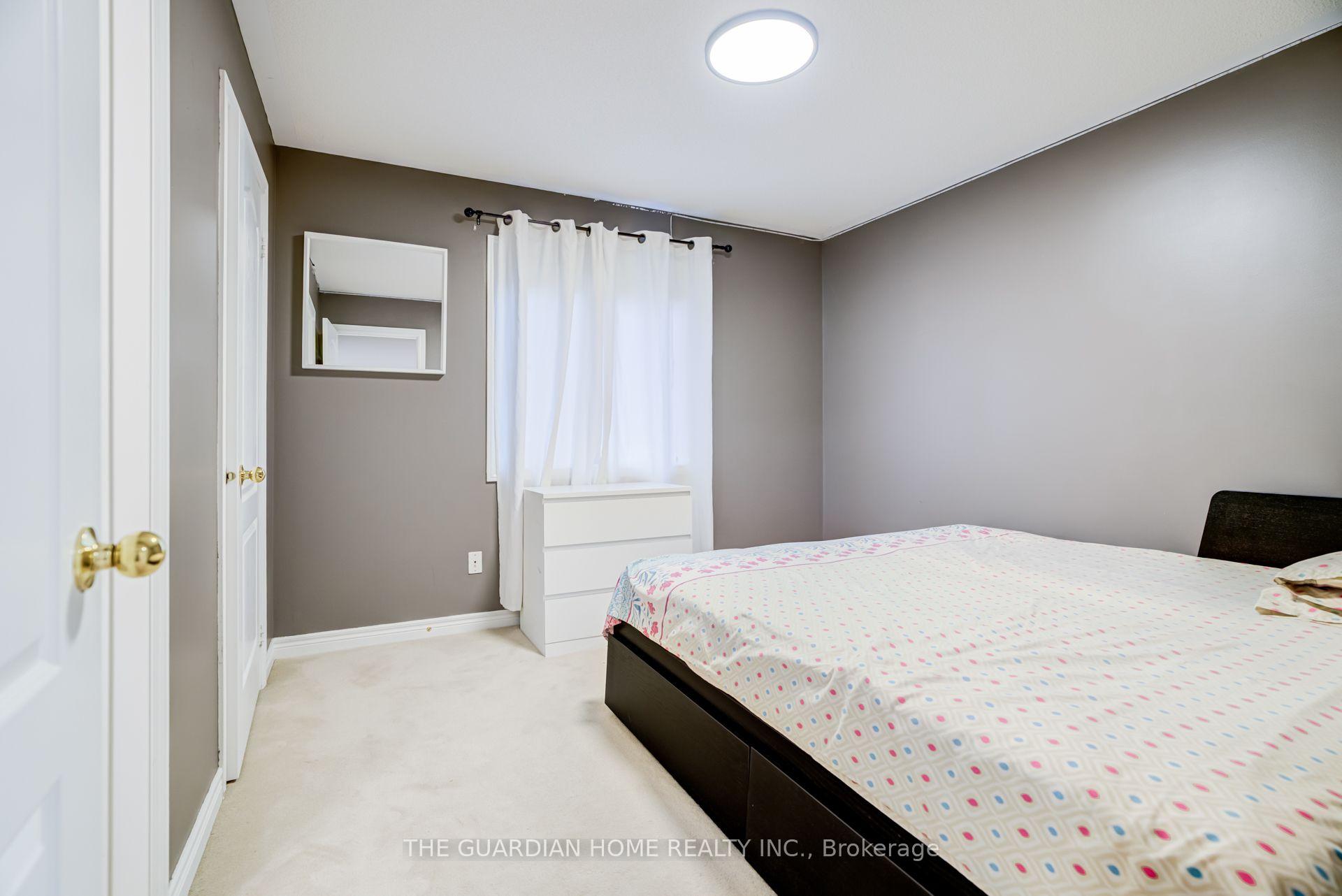 Photo 42 of 1214 Harlstone Crescent, Oshawa, Taunton — HOMEH