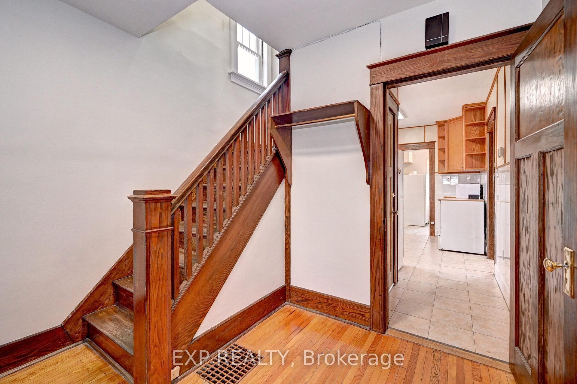 Photo 19 of 147 Courtland Avenue E, Kitchener, Cedar Hill — HOMEH