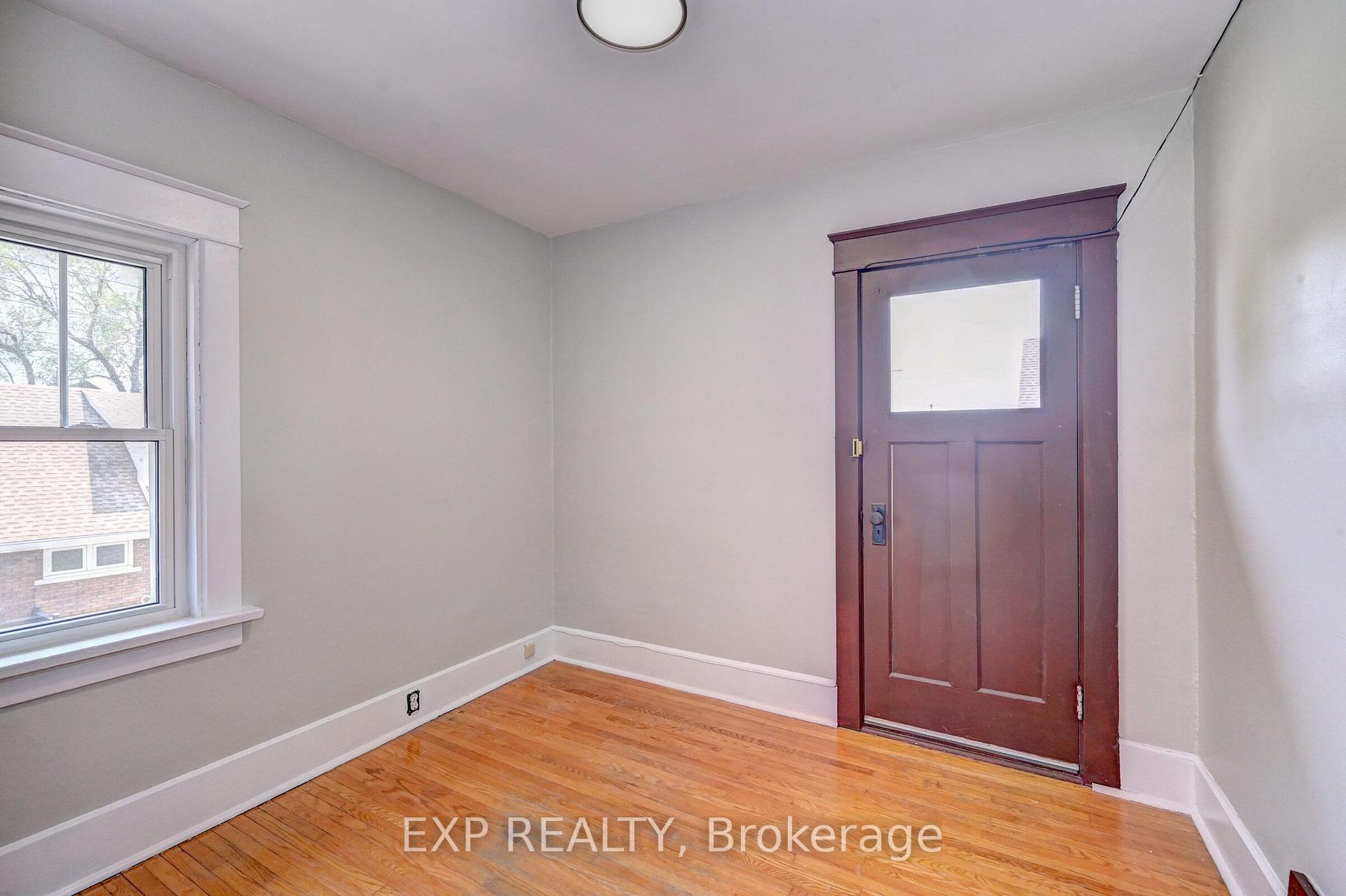 Photo 30 of 147 Courtland Avenue E, Kitchener, Cedar Hill — HOMEH