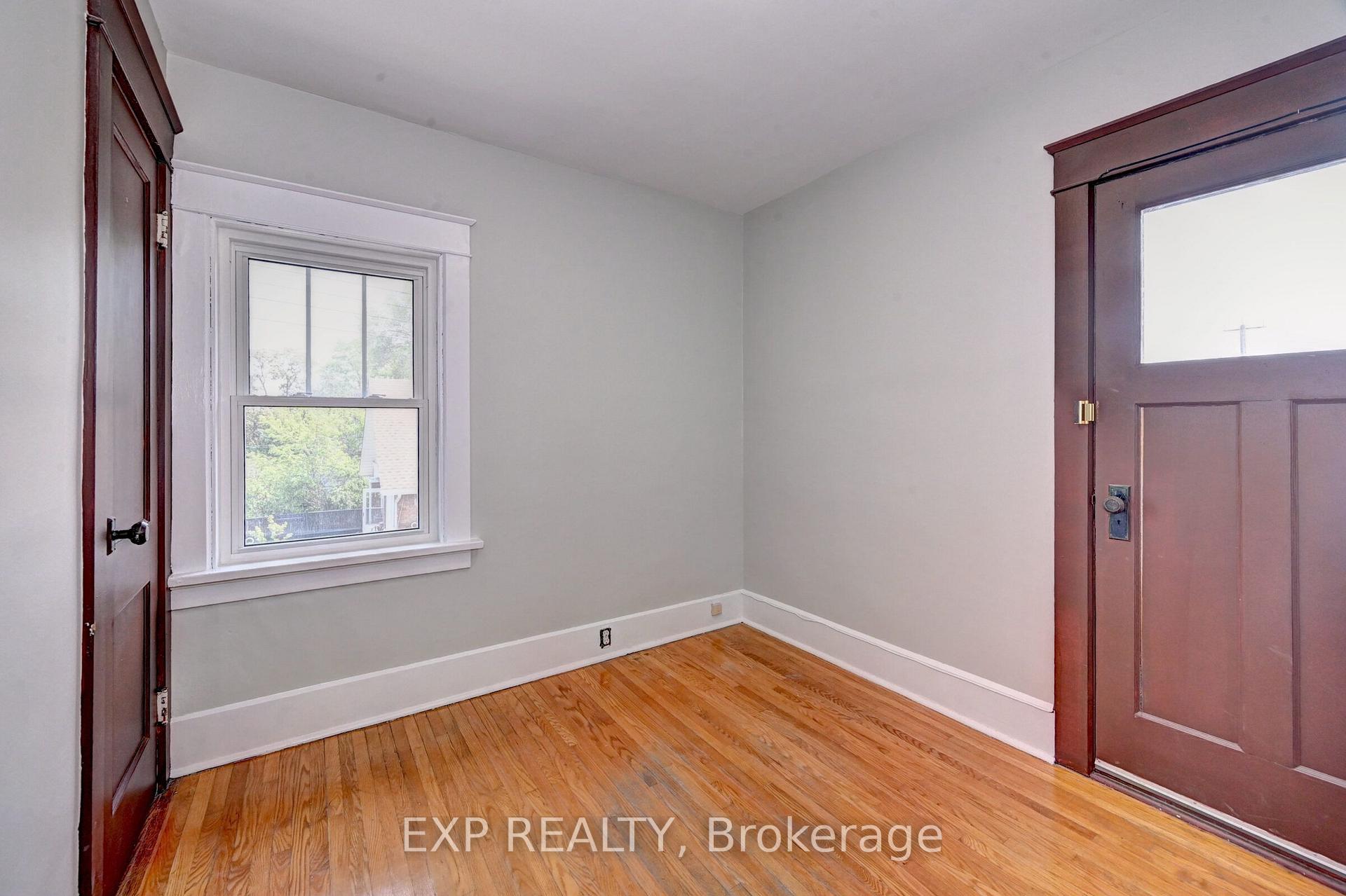 Photo 31 of 147 Courtland Avenue E, Kitchener, Cedar Hill — HOMEH
