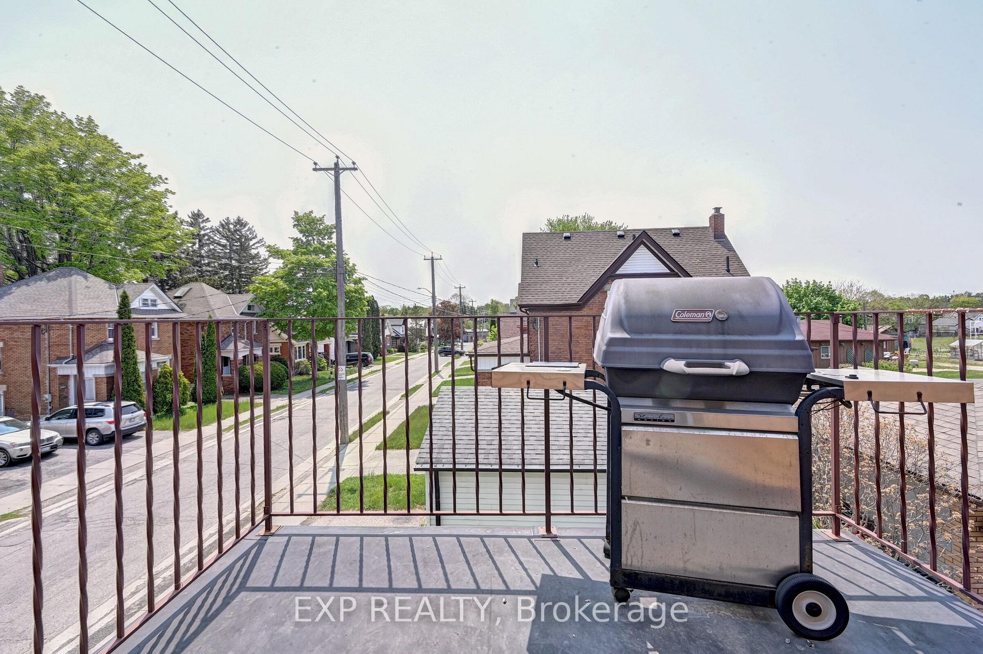 Photo 33 of 147 Courtland Avenue E, Kitchener, Cedar Hill — HOMEH