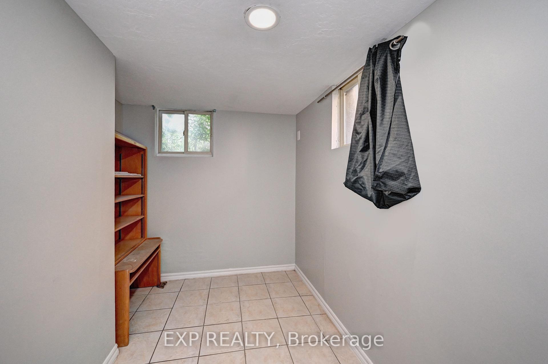 Photo 38 of 147 Courtland Avenue E, Kitchener, Cedar Hill — HOMEH