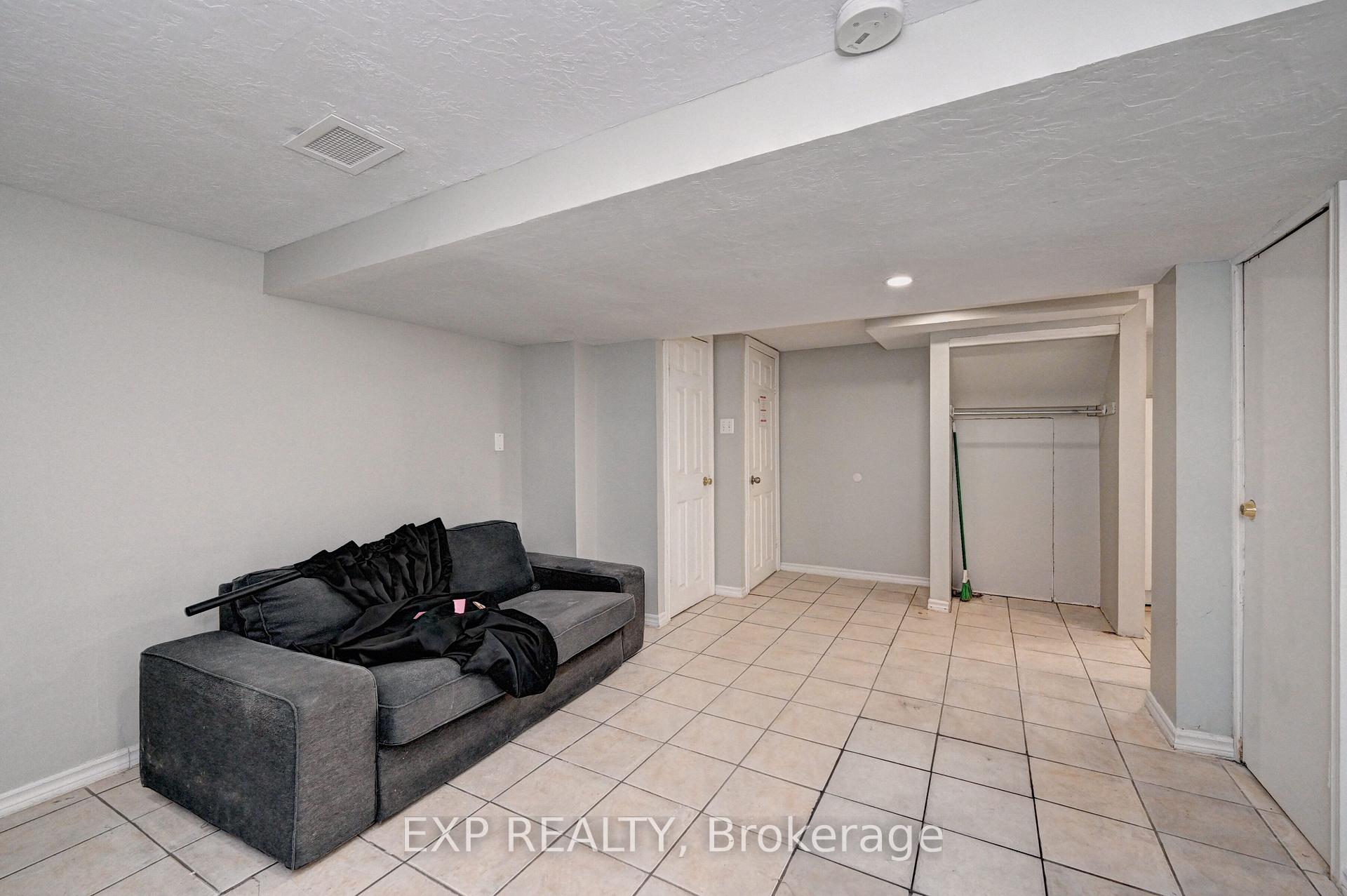 Photo 39 of 147 Courtland Avenue E, Kitchener, Cedar Hill — HOMEH