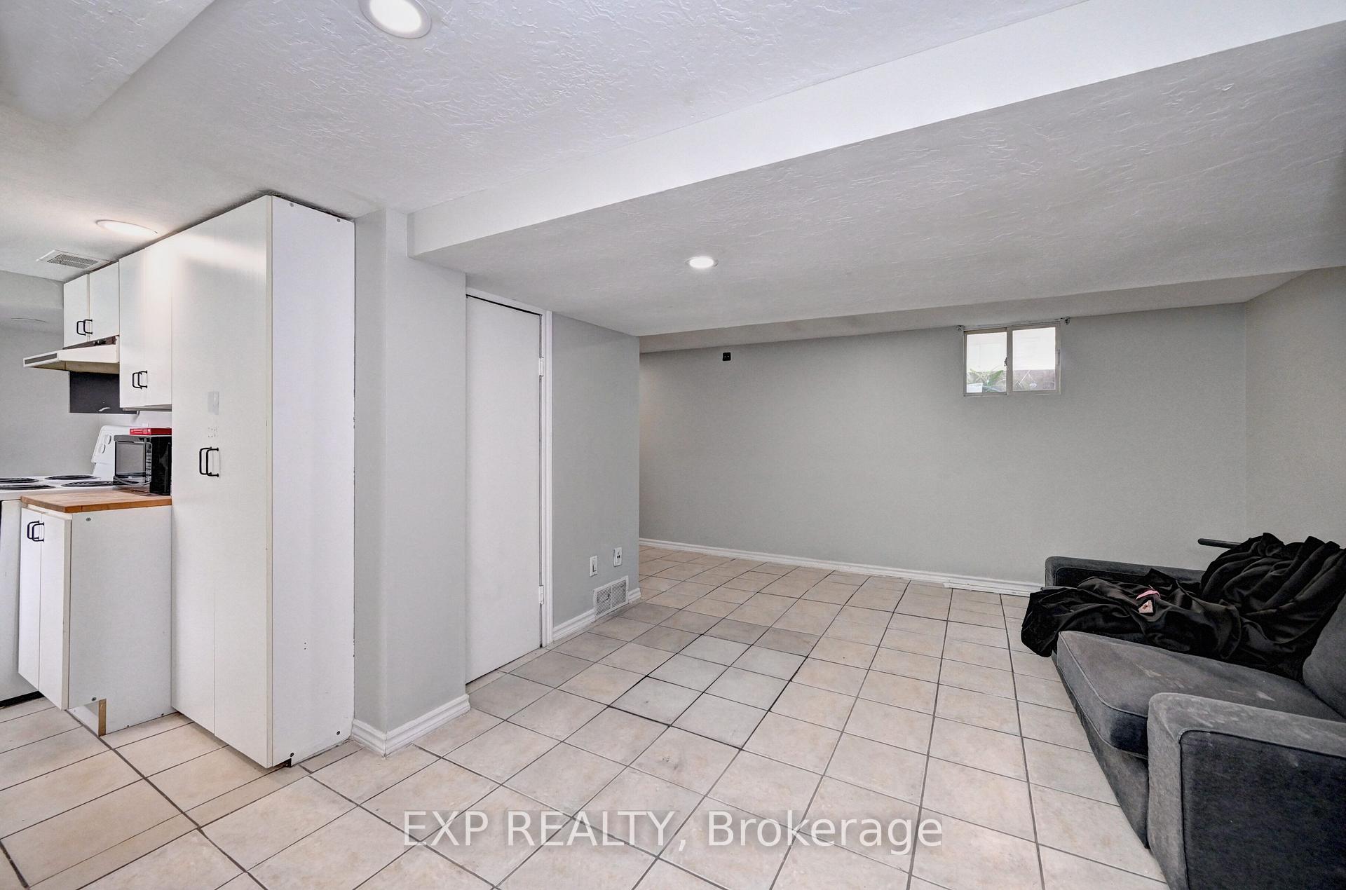 Photo 40 of 147 Courtland Avenue E, Kitchener, Cedar Hill — HOMEH