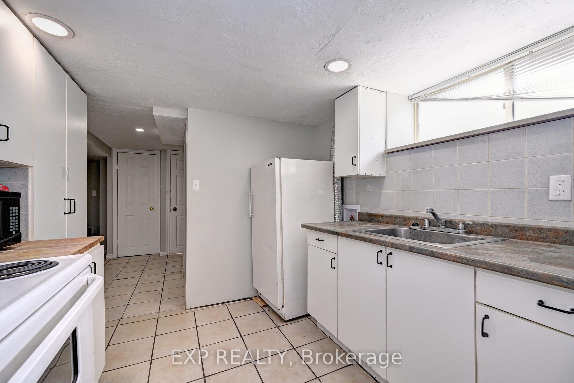 Photo 45 of 147 Courtland Avenue E, Kitchener, Cedar Hill — HOMEH