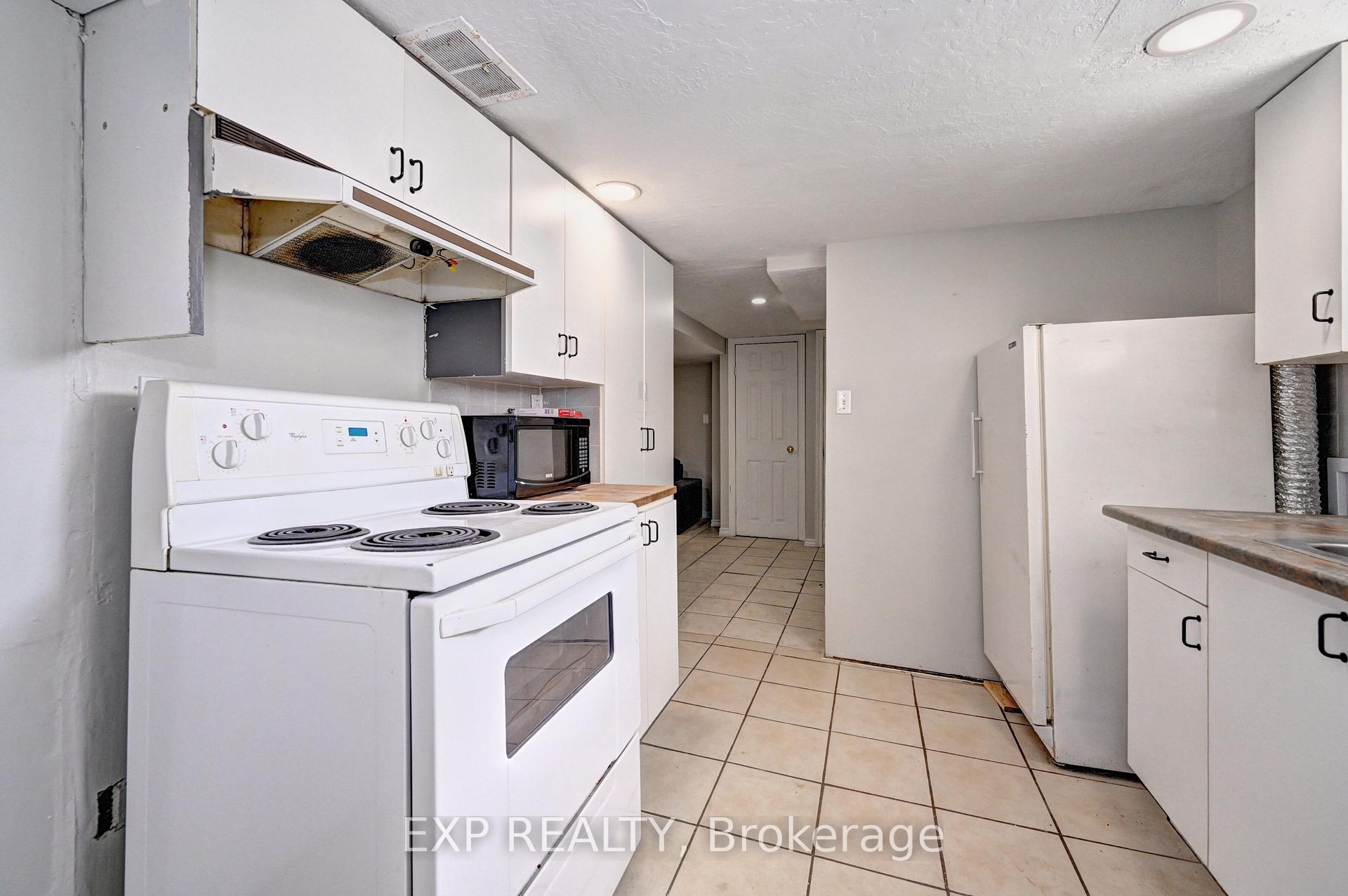 Photo 46 of 147 Courtland Avenue E, Kitchener, Cedar Hill — HOMEH