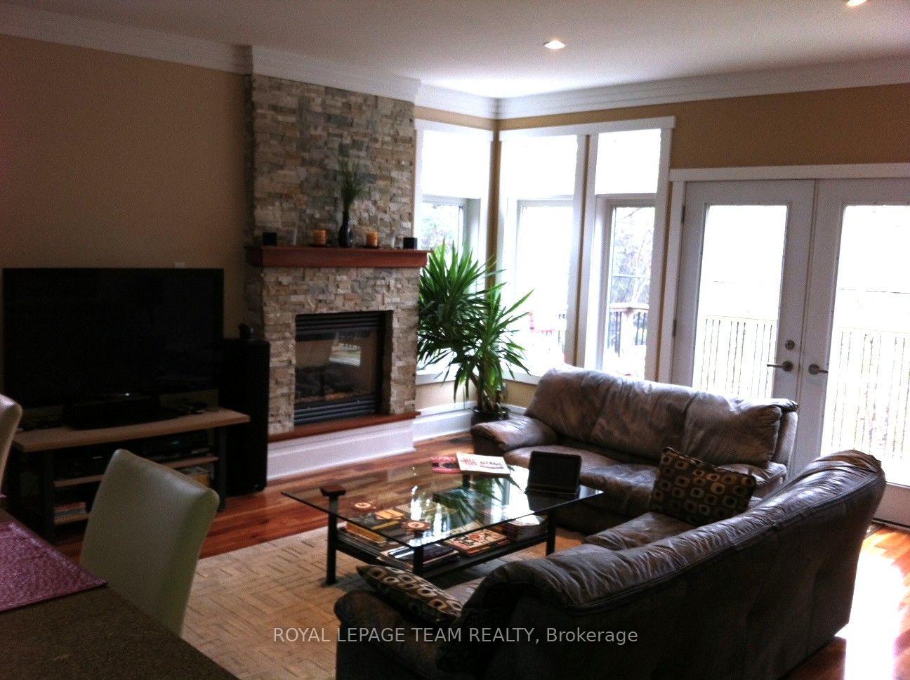Photo 3 of 291 Ferndale Avenue, Ottawa, Westboro North — HOMEH