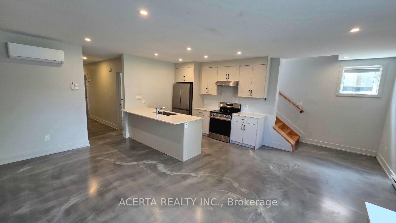 Photo 3 of Unit C, 1252 Trenton Avenue, Ottawa, Carlington — HOMEH