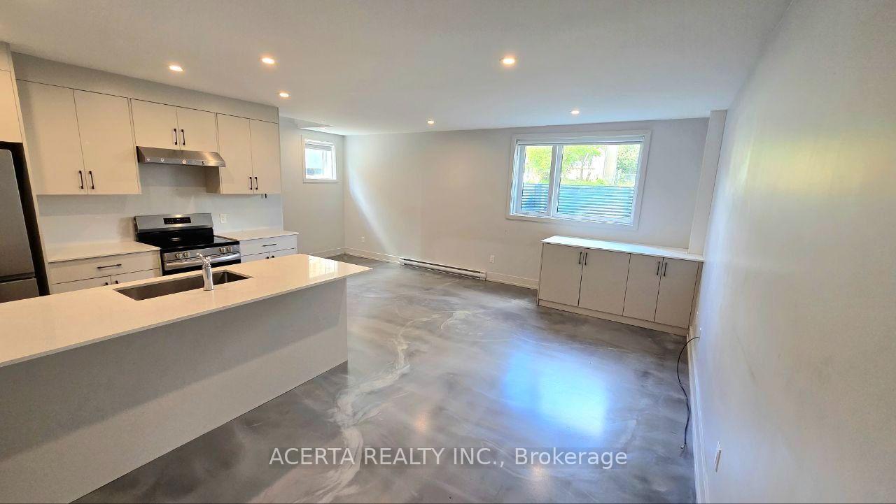 Photo 8 of Unit C, 1252 Trenton Avenue, Ottawa, Carlington — HOMEH