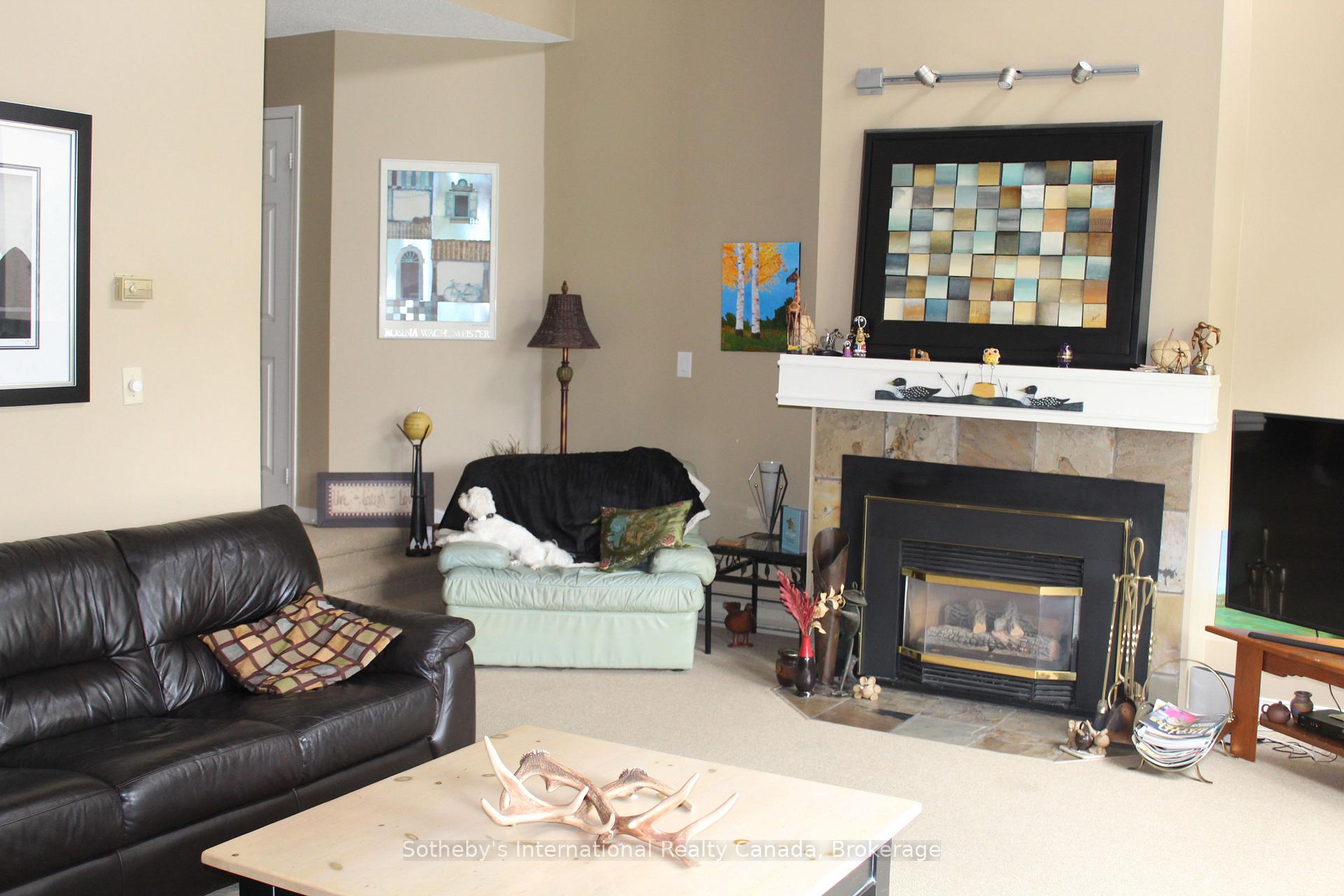 Photo 6 of Unit 115, 107 Wintergreen Place, Blue Mountains — HOMEH