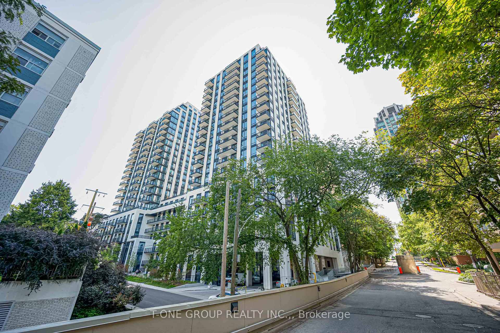 Photo 1 of Unit 1210, 91 Montclair Avenue, Toronto, Forest Hill South — HOMEH