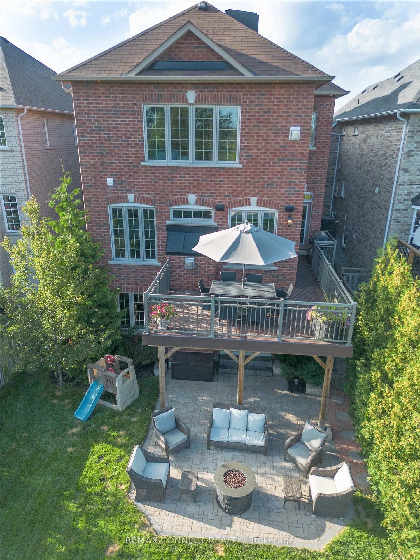 Photo 5 of 120 Sharplin Drive, Ajax, South East — HOMEH