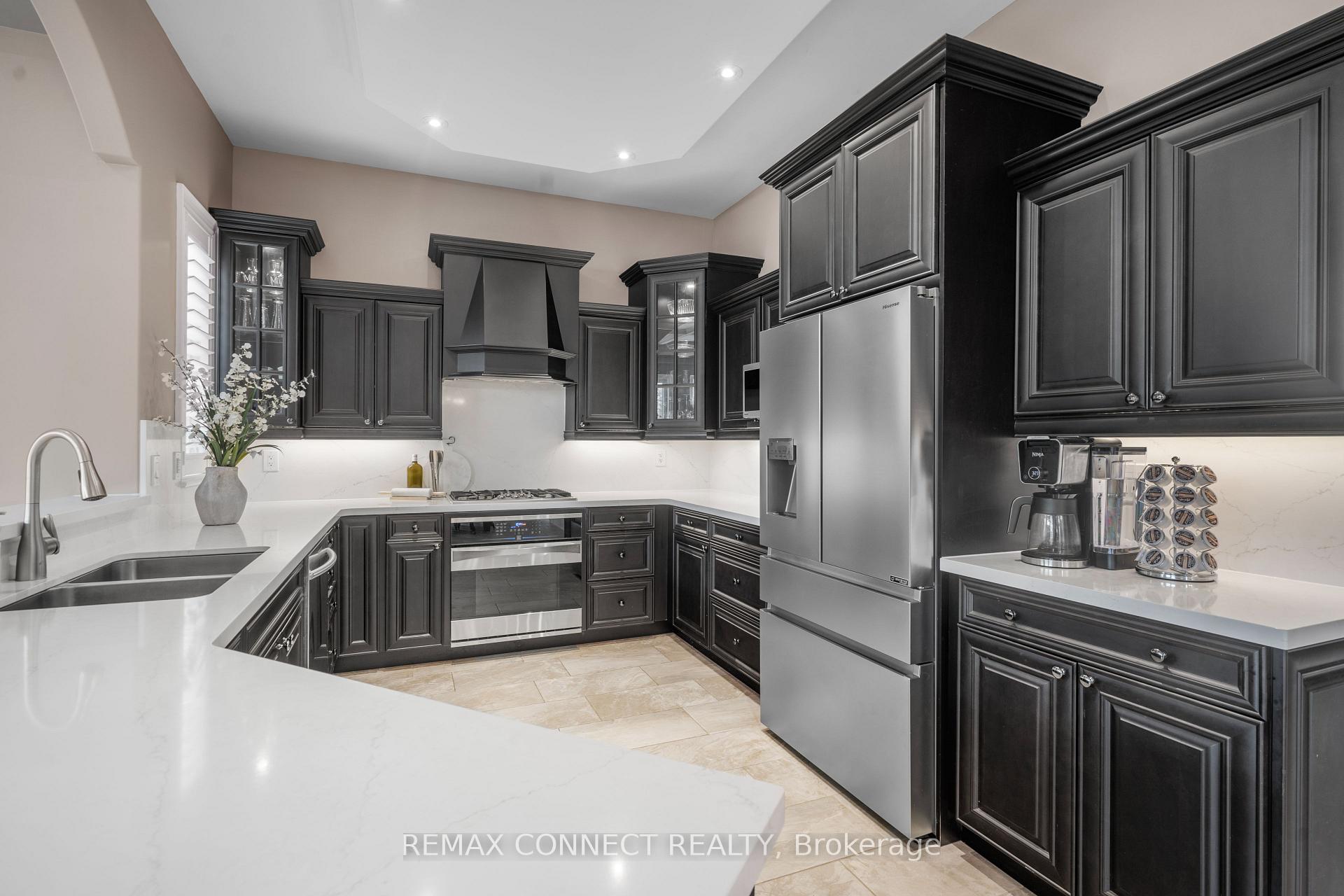 Photo 13 of 120 Sharplin Drive, Ajax, South East — HOMEH