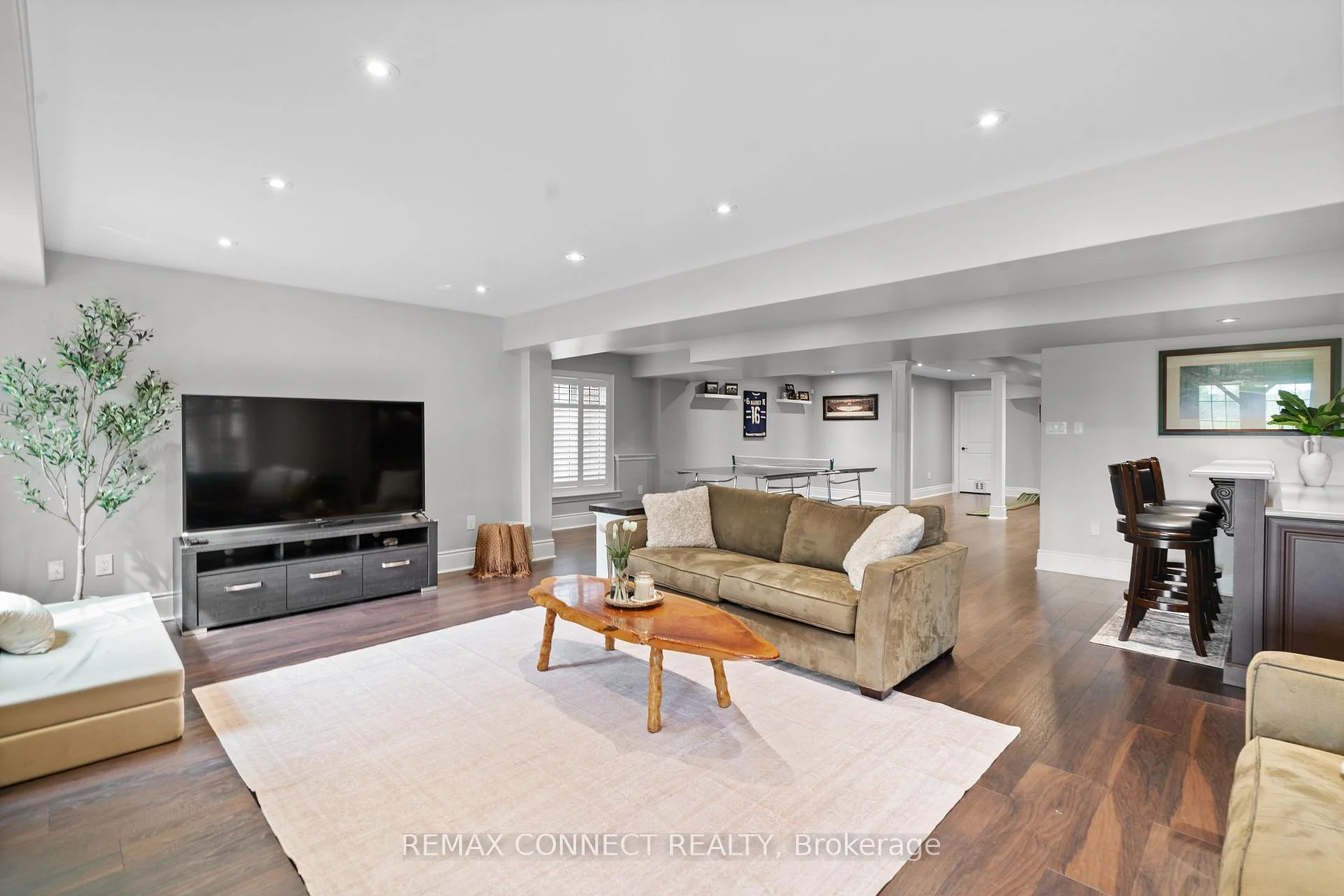 Photo 48 of 120 Sharplin Drive, Ajax, South East — HOMEH