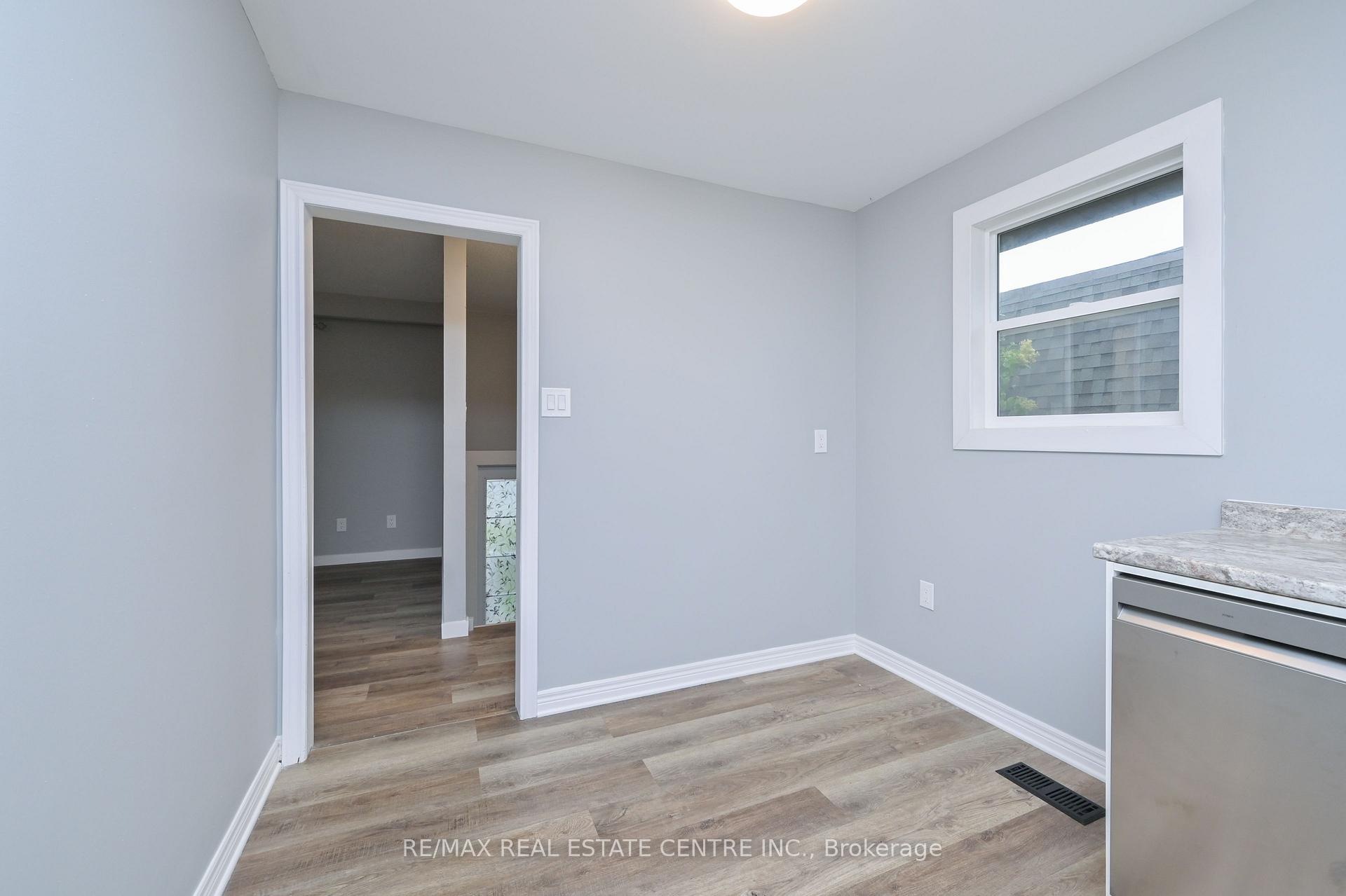 Photo 8 of 116 Burbank Crescent, Orangeville — HOMEH