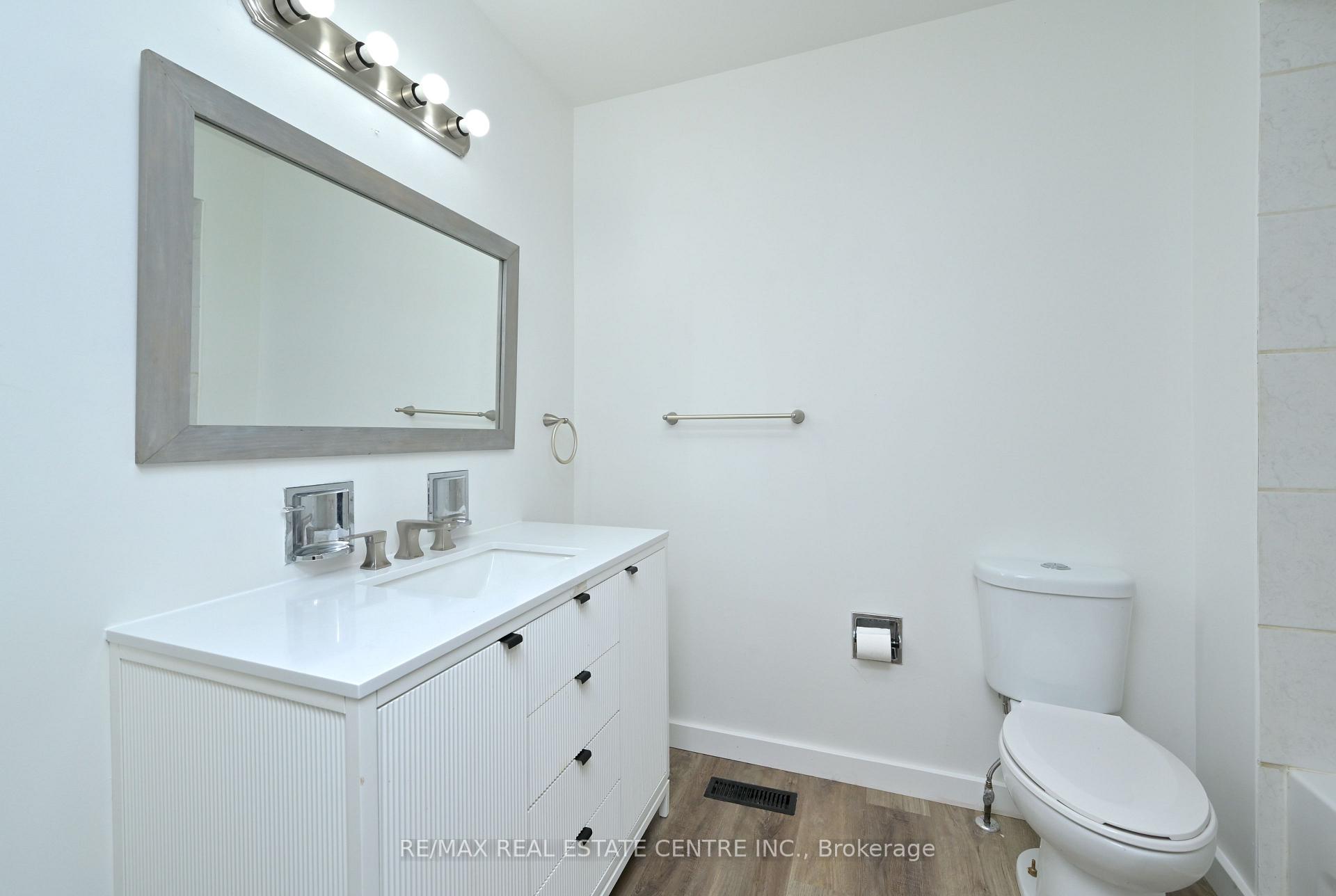 Photo 15 of 116 Burbank Crescent, Orangeville — HOMEH