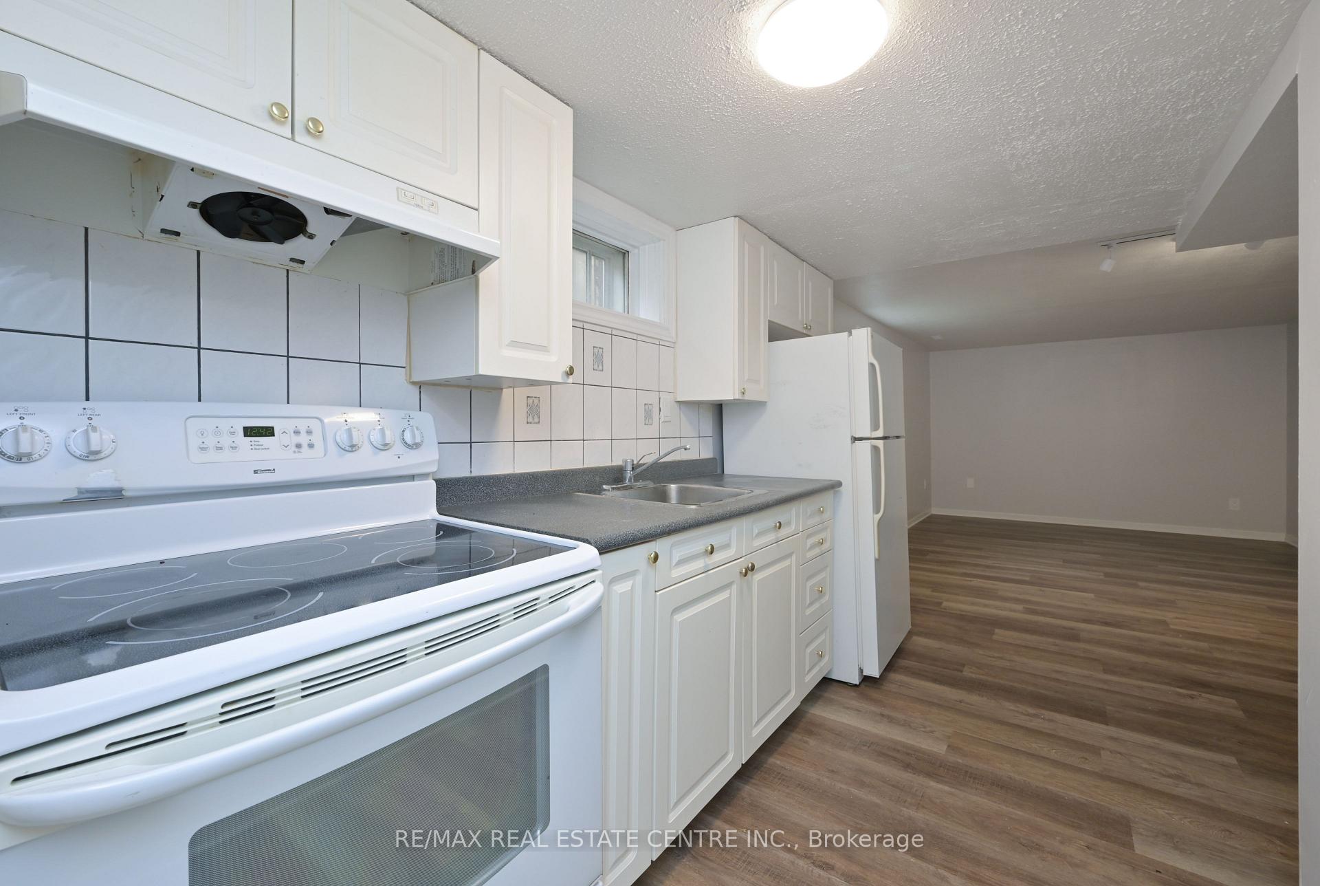Photo 21 of 116 Burbank Crescent, Orangeville — HOMEH
