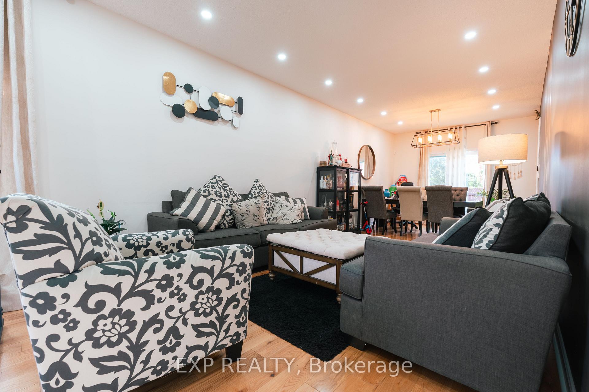 Photo 18 of Unit Upper, 206 Drinkwater Road, Brampton, Fletcher's West — HOMEH