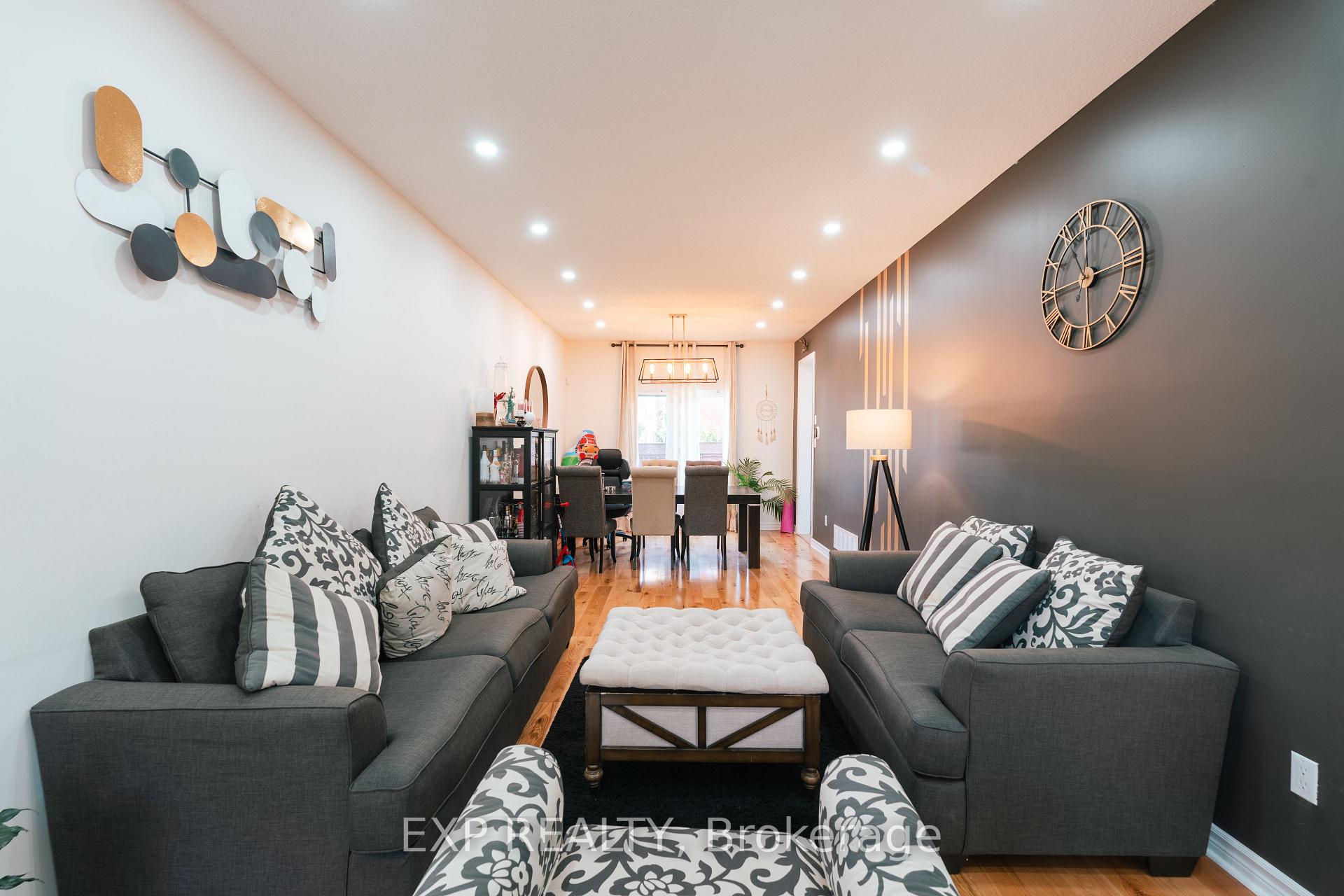 Photo 19 of Unit Upper, 206 Drinkwater Road, Brampton, Fletcher's West — HOMEH