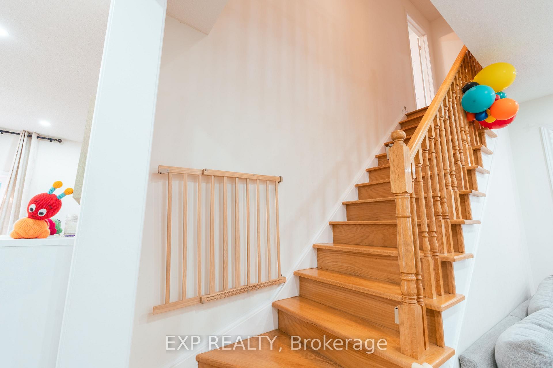 Photo 22 of Unit Upper, 206 Drinkwater Road, Brampton, Fletcher's West — HOMEH