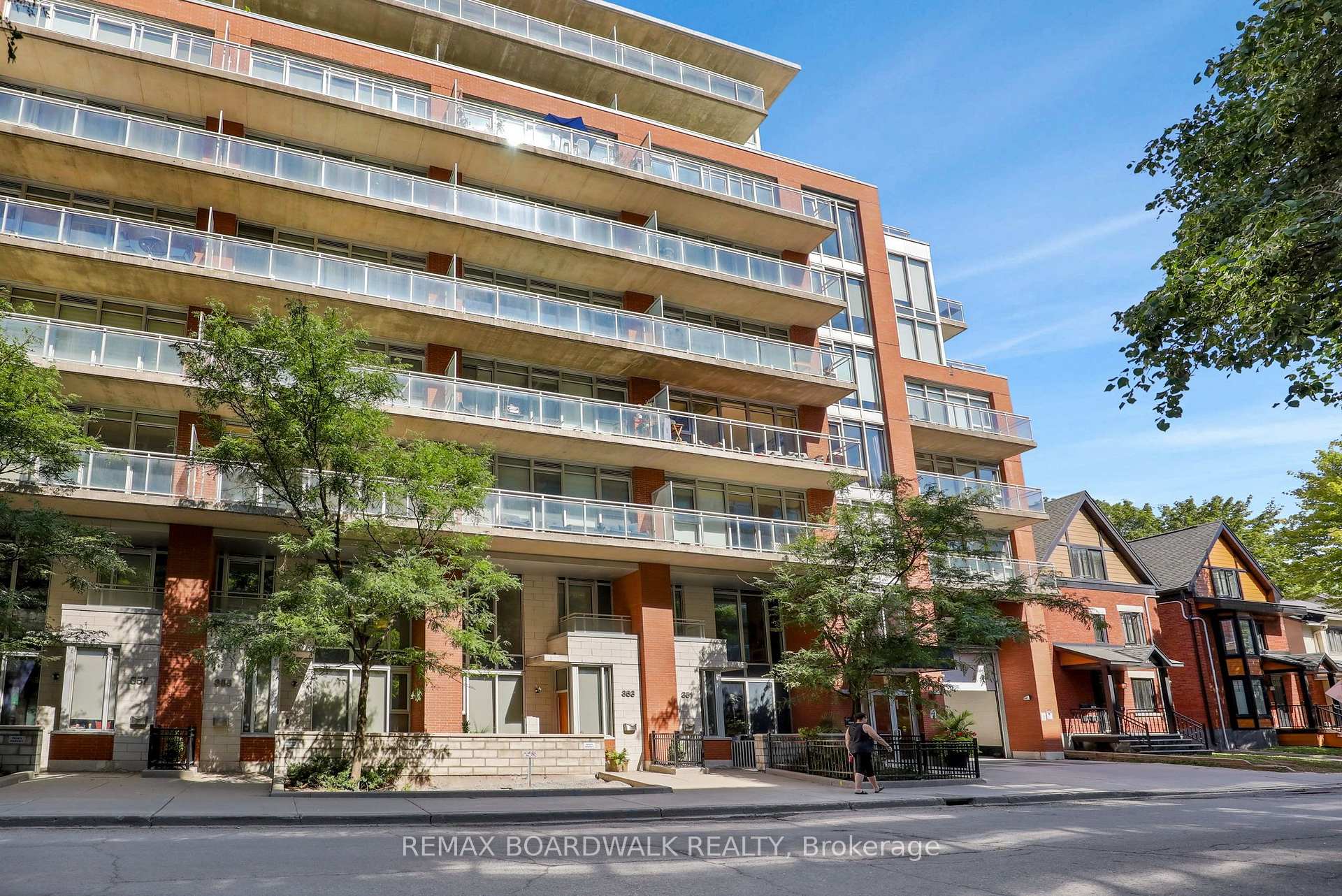 Photo 6 of Unit 524, 349 Mcleod Street, Ottawa, Ottawa Centre — HOMEH