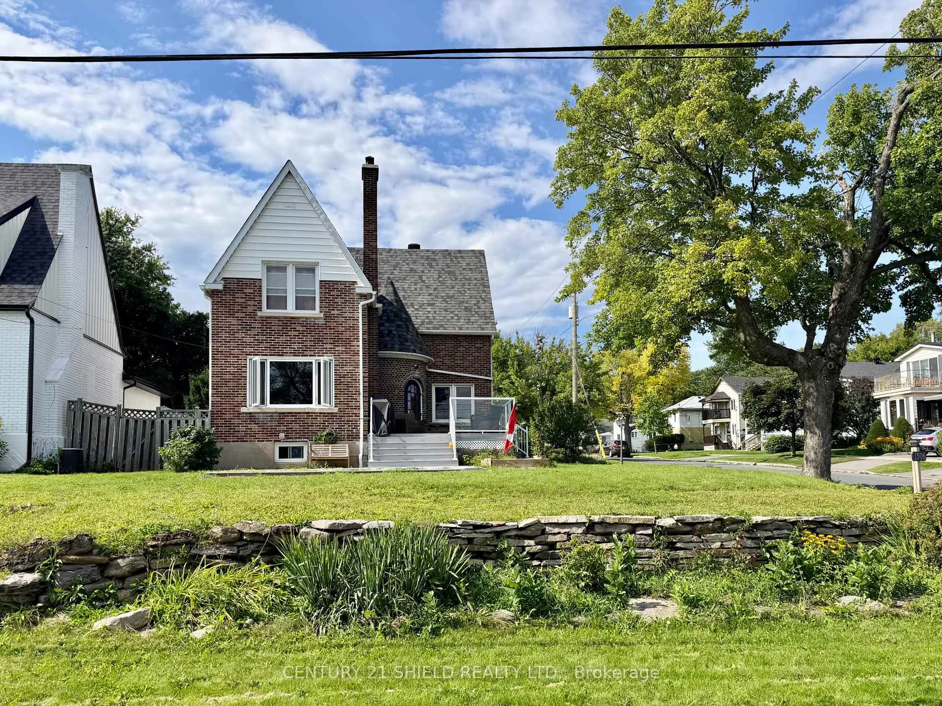 Photo 9 of 1506 Montreal Road, Cornwall, Cornwall — HOMEH