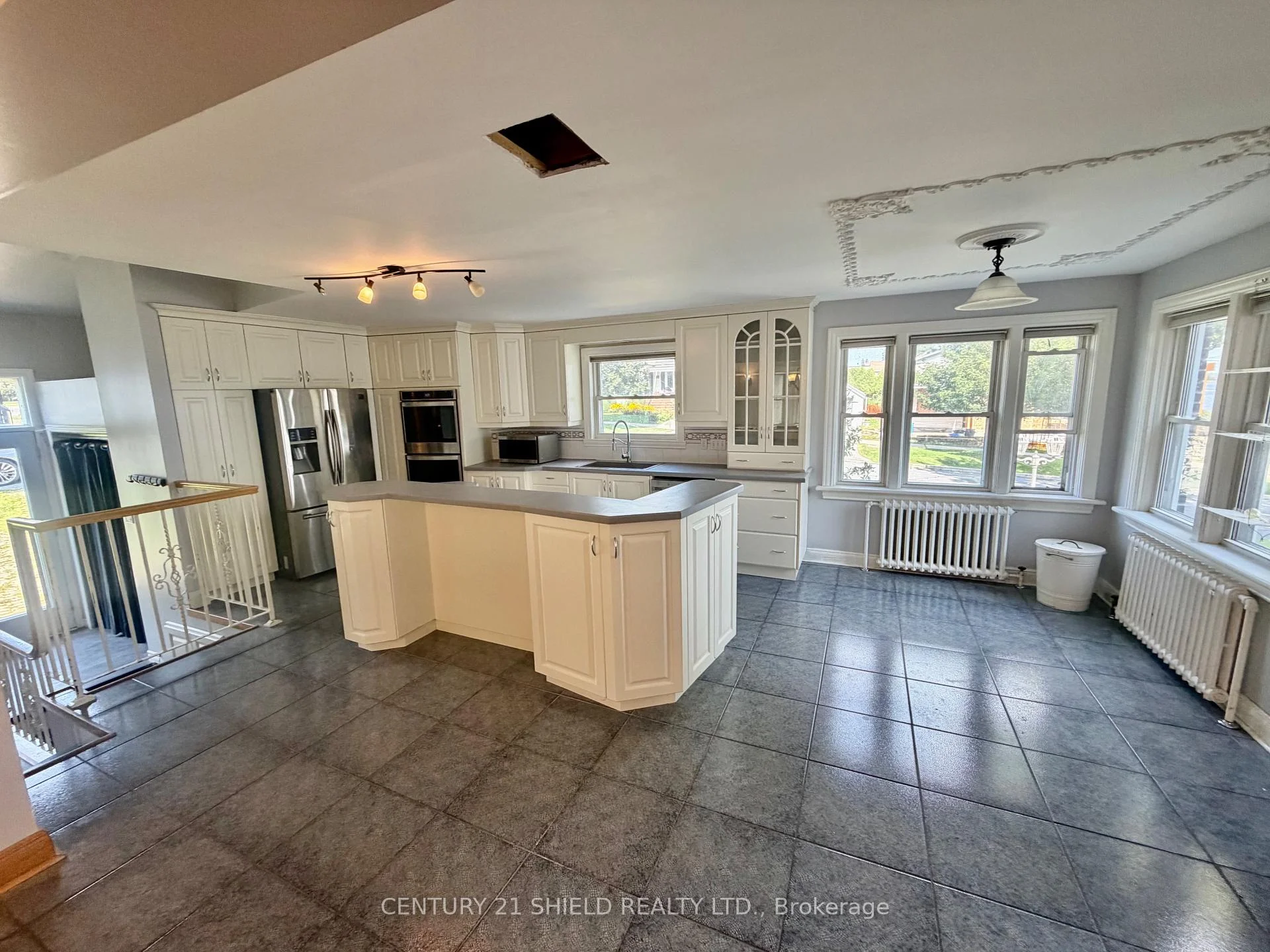 Photo 19 of 1506 Montreal Road, Cornwall, Cornwall — HOMEH
