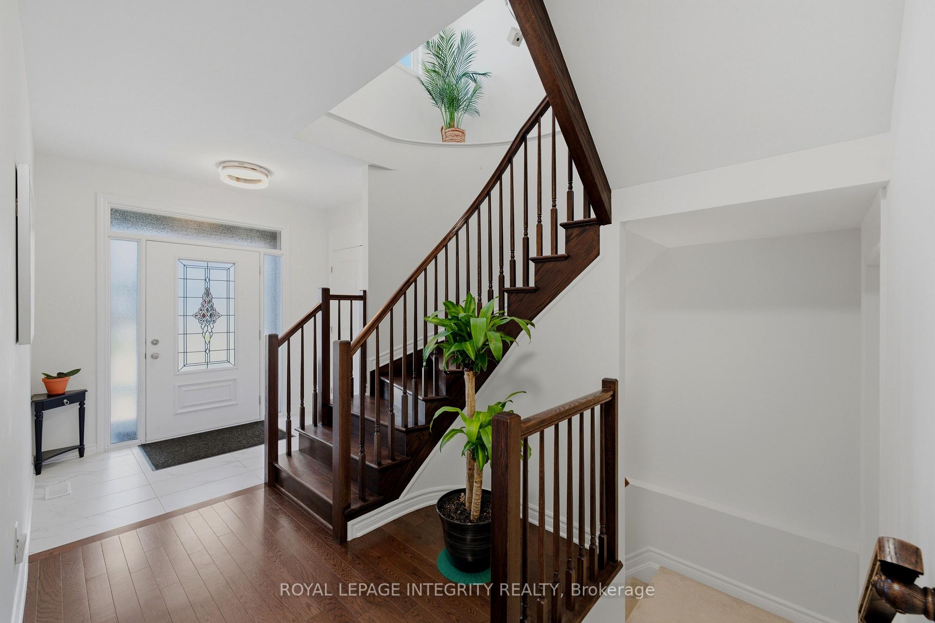 Photo 4 of 43 Cento Way, Ottawa, Stittsville (North) — HOMEH