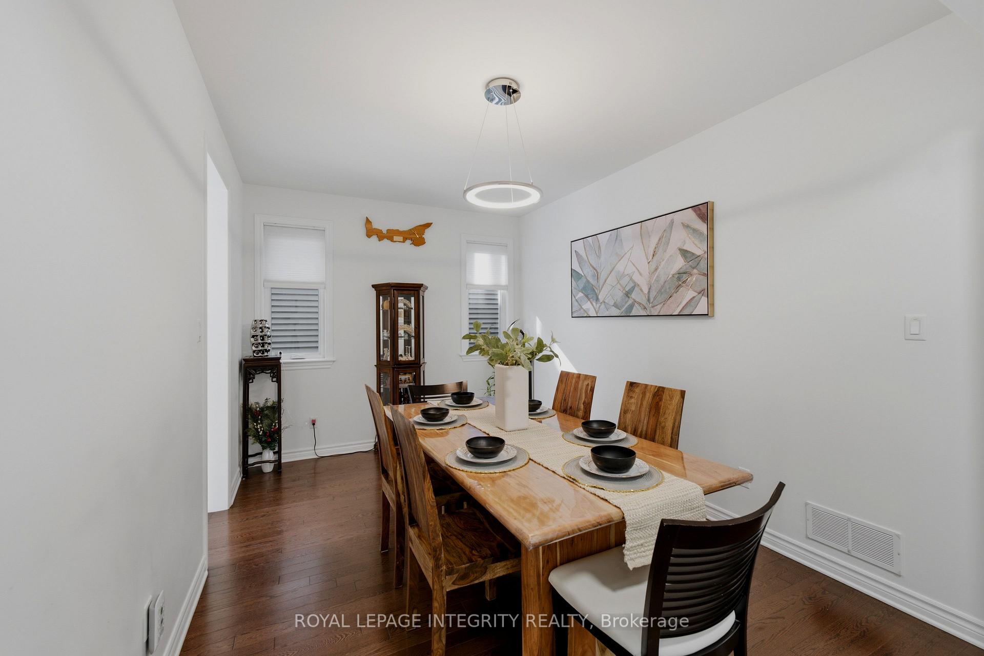 Photo 6 of 43 Cento Way, Ottawa, Stittsville (North) — HOMEH