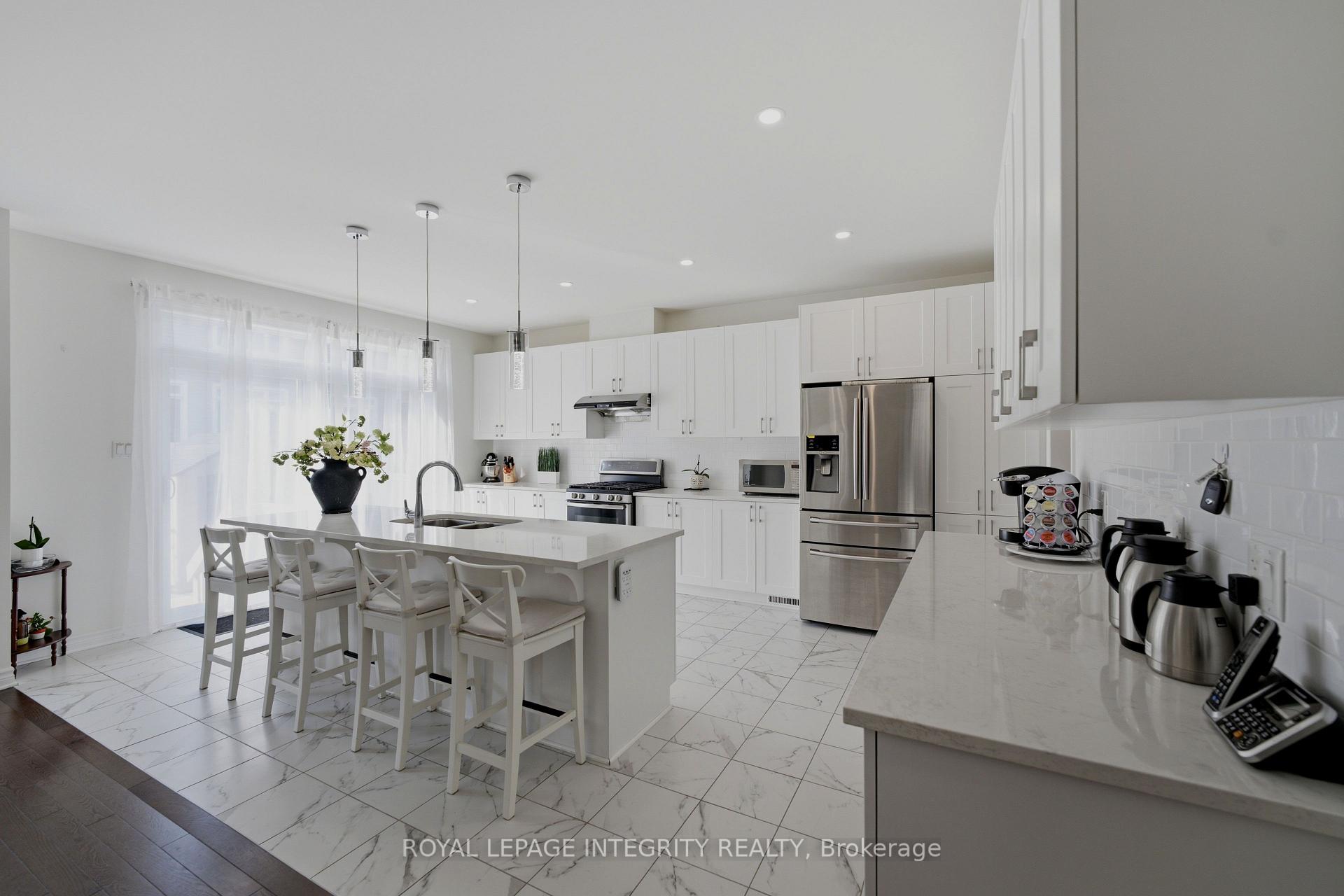Photo 12 of 43 Cento Way, Ottawa, Stittsville (North) — HOMEH