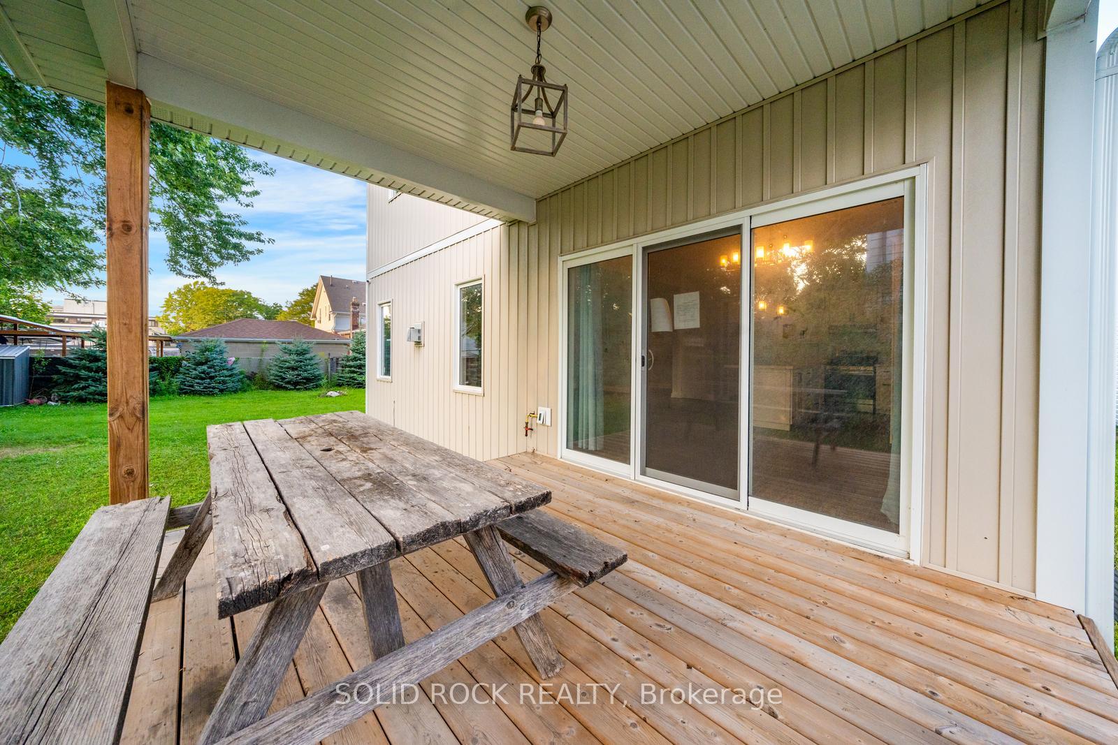 Photo 36 of 5641 Temperance Avenue, Niagara Falls, Hospital — HOMEH