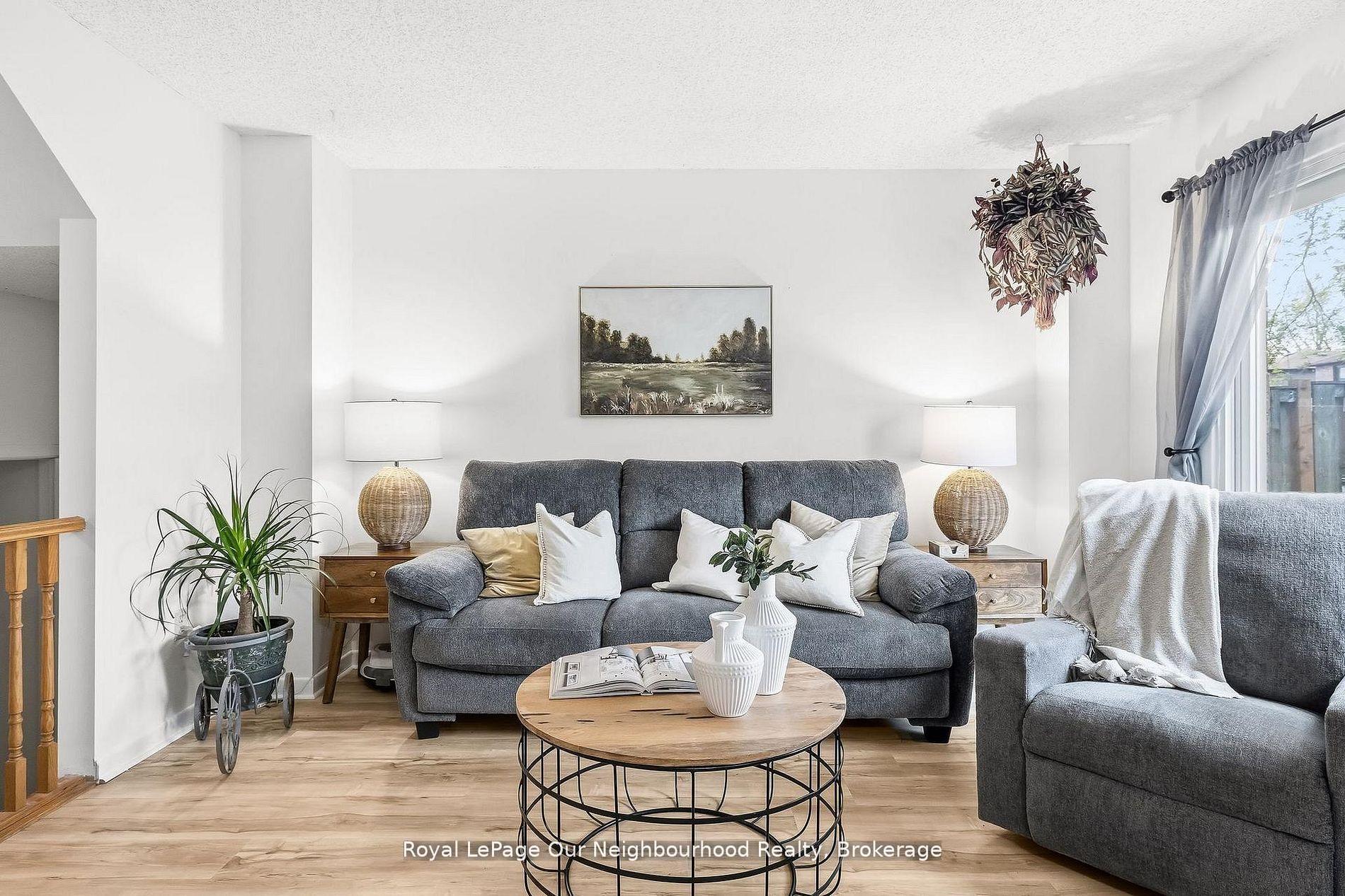 Photo 4 of 96 Chatfield Drive, Ajax, Central West — HOMEH