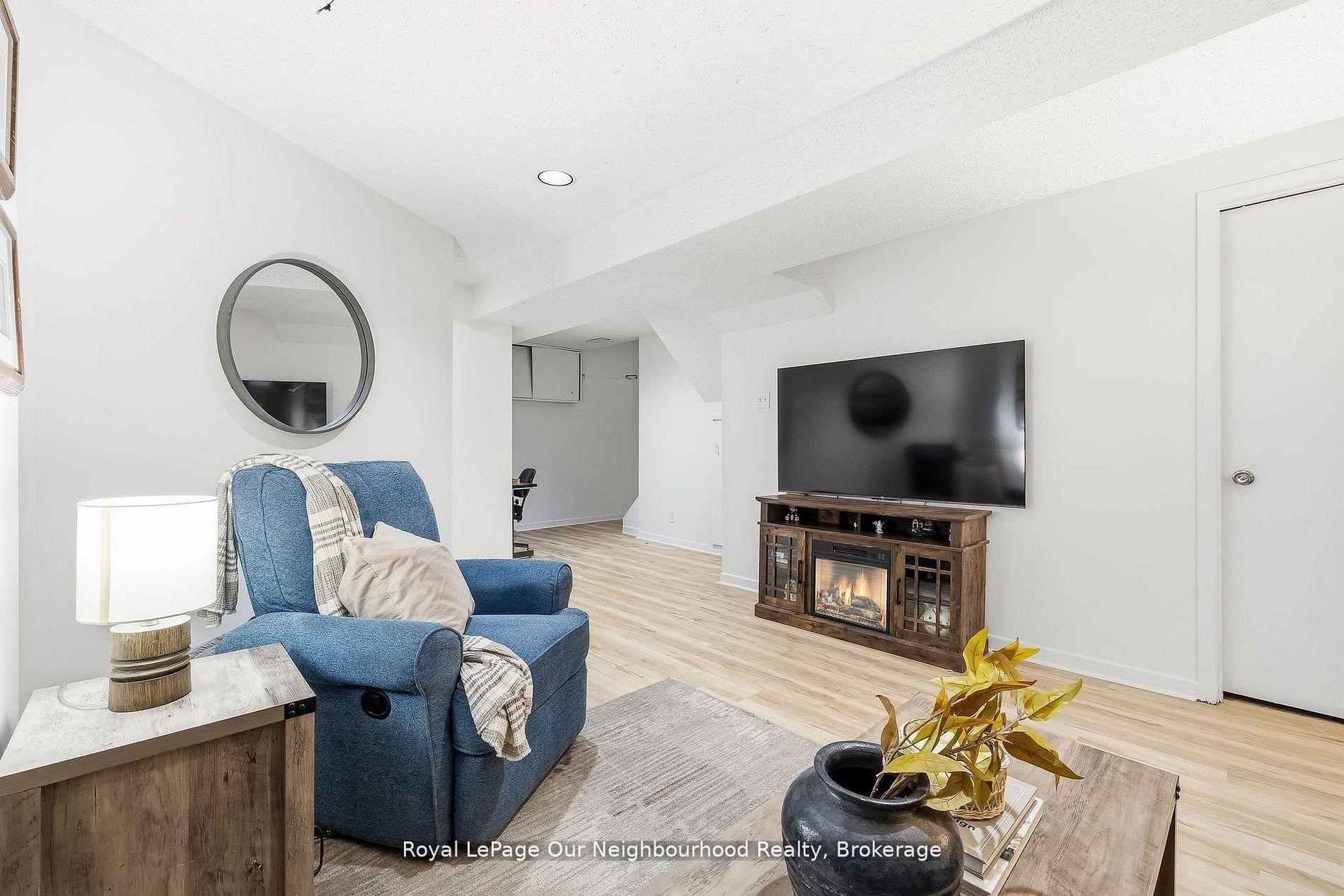 Photo 24 of 96 Chatfield Drive, Ajax, Central West — HOMEH