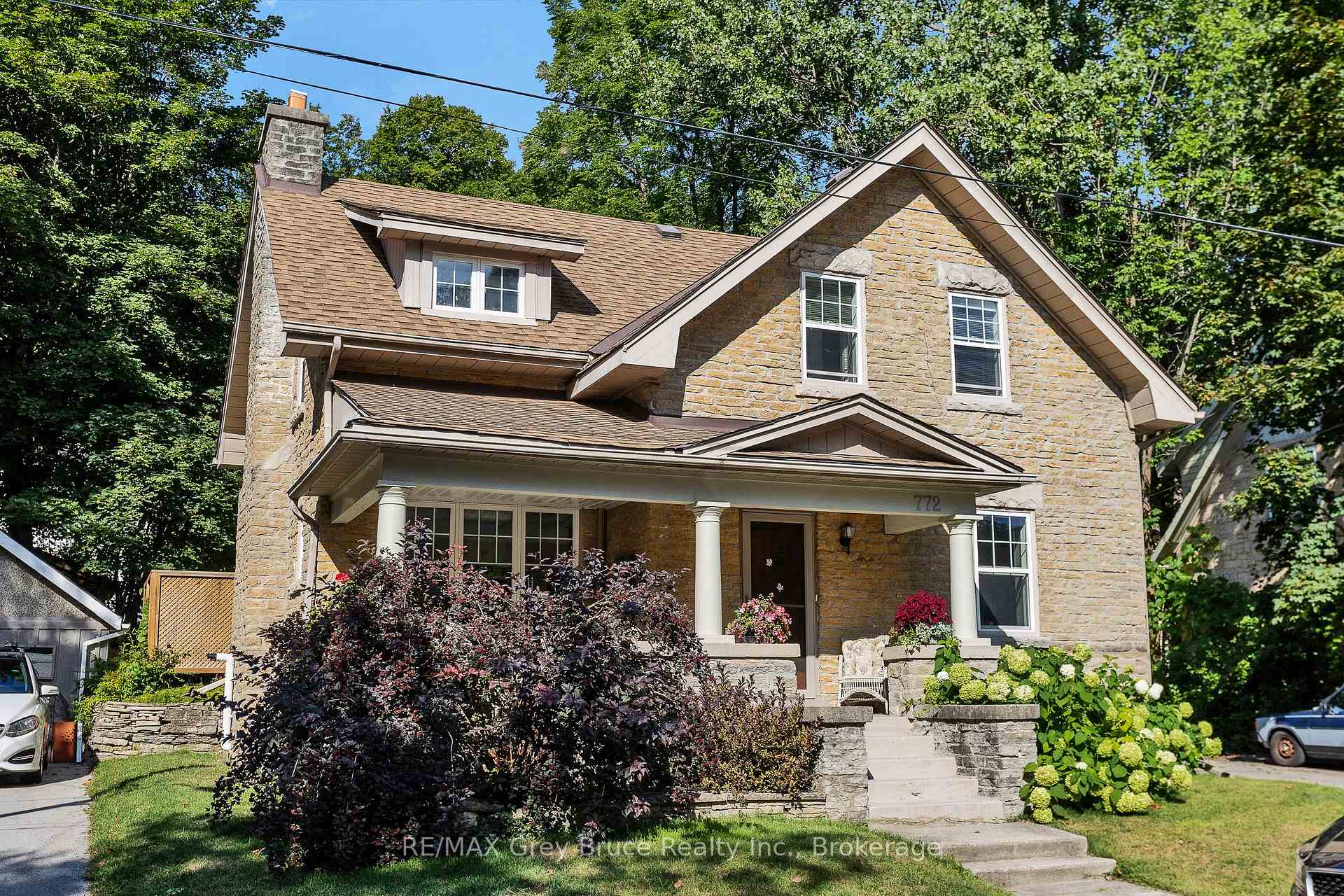 Photo 1 of 772 3rd Avenue W, Owen Sound — HOMEH