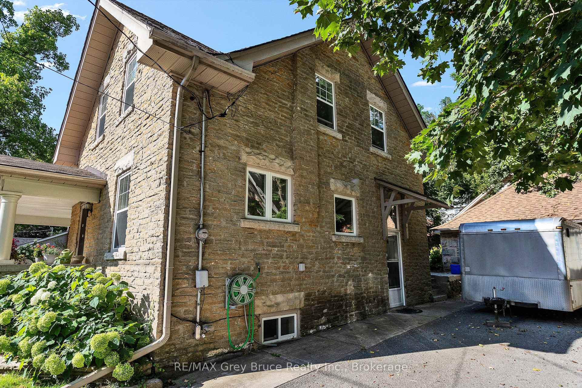 Photo 3 of 772 3rd Avenue W, Owen Sound — HOMEH