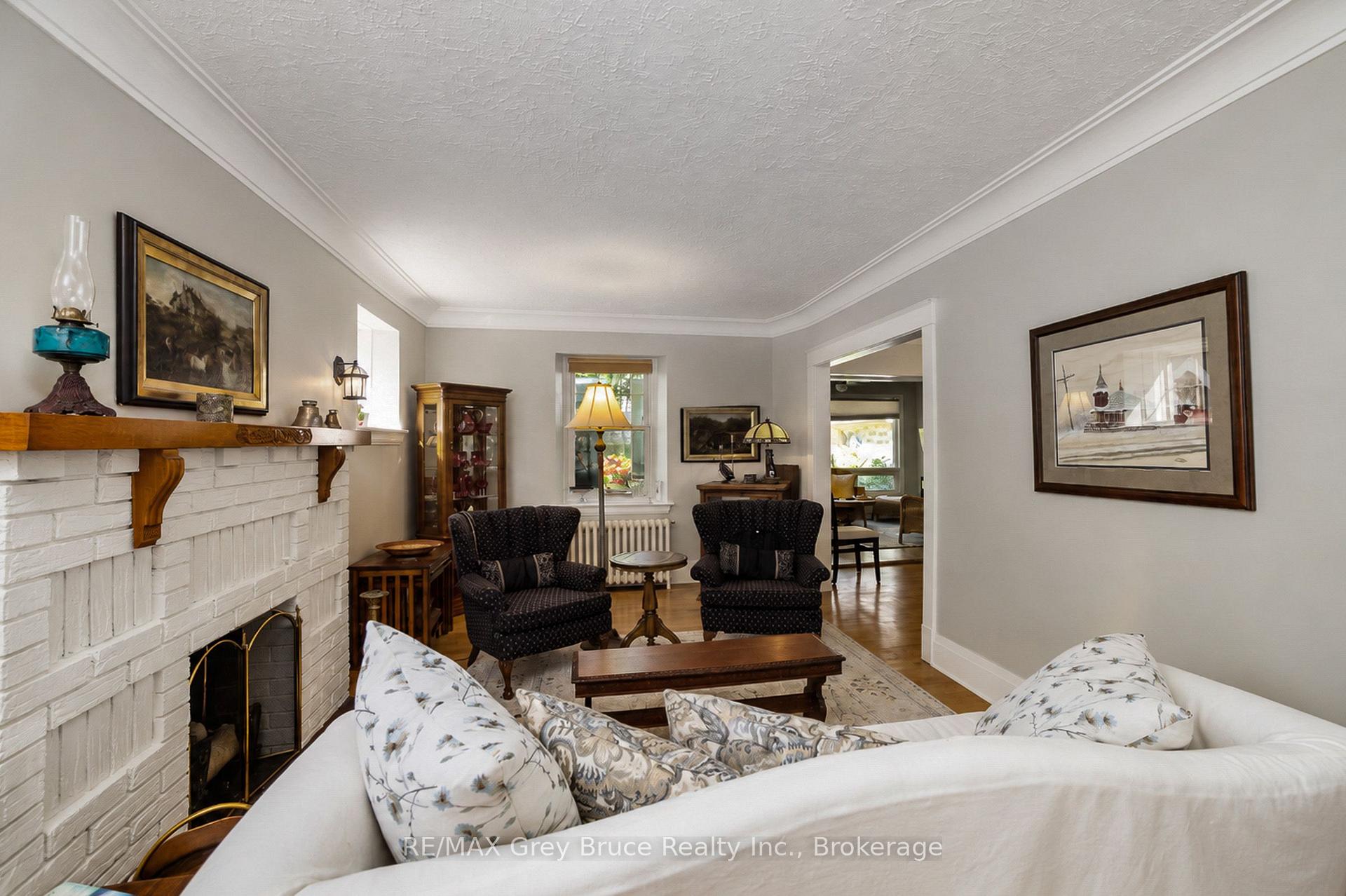 Photo 19 of 772 3rd Avenue W, Owen Sound — HOMEH