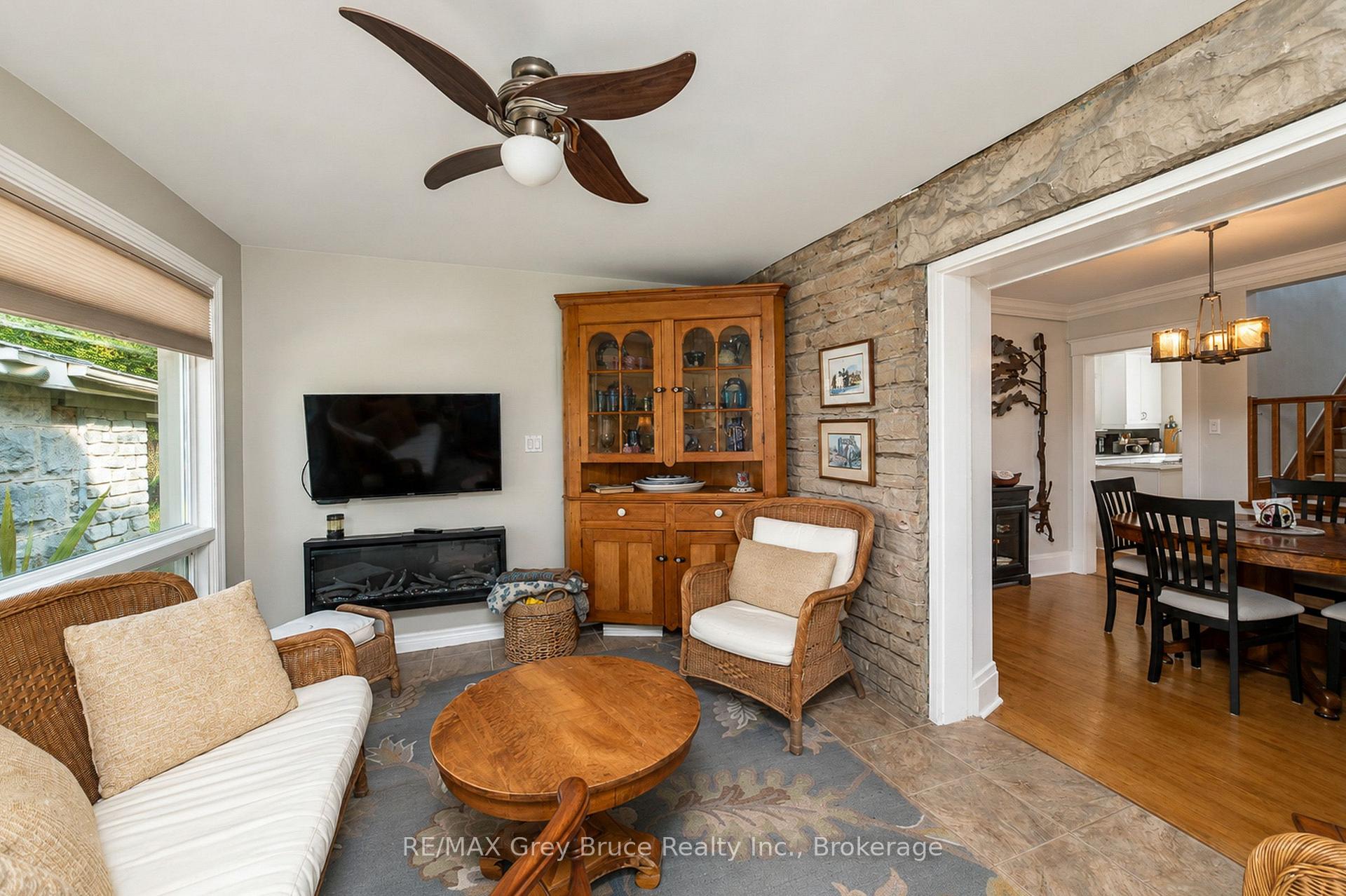 Photo 20 of 772 3rd Avenue W, Owen Sound — HOMEH