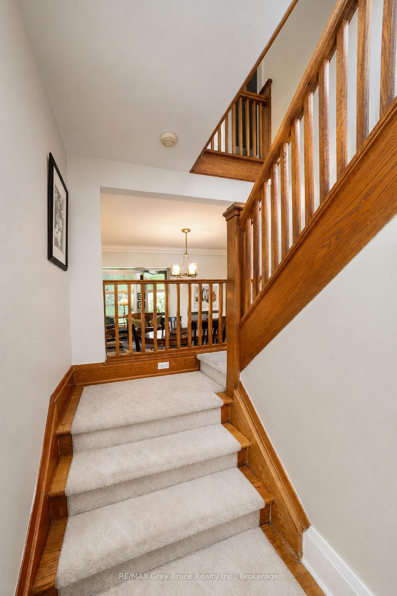 Photo 23 of 772 3rd Avenue W, Owen Sound — HOMEH