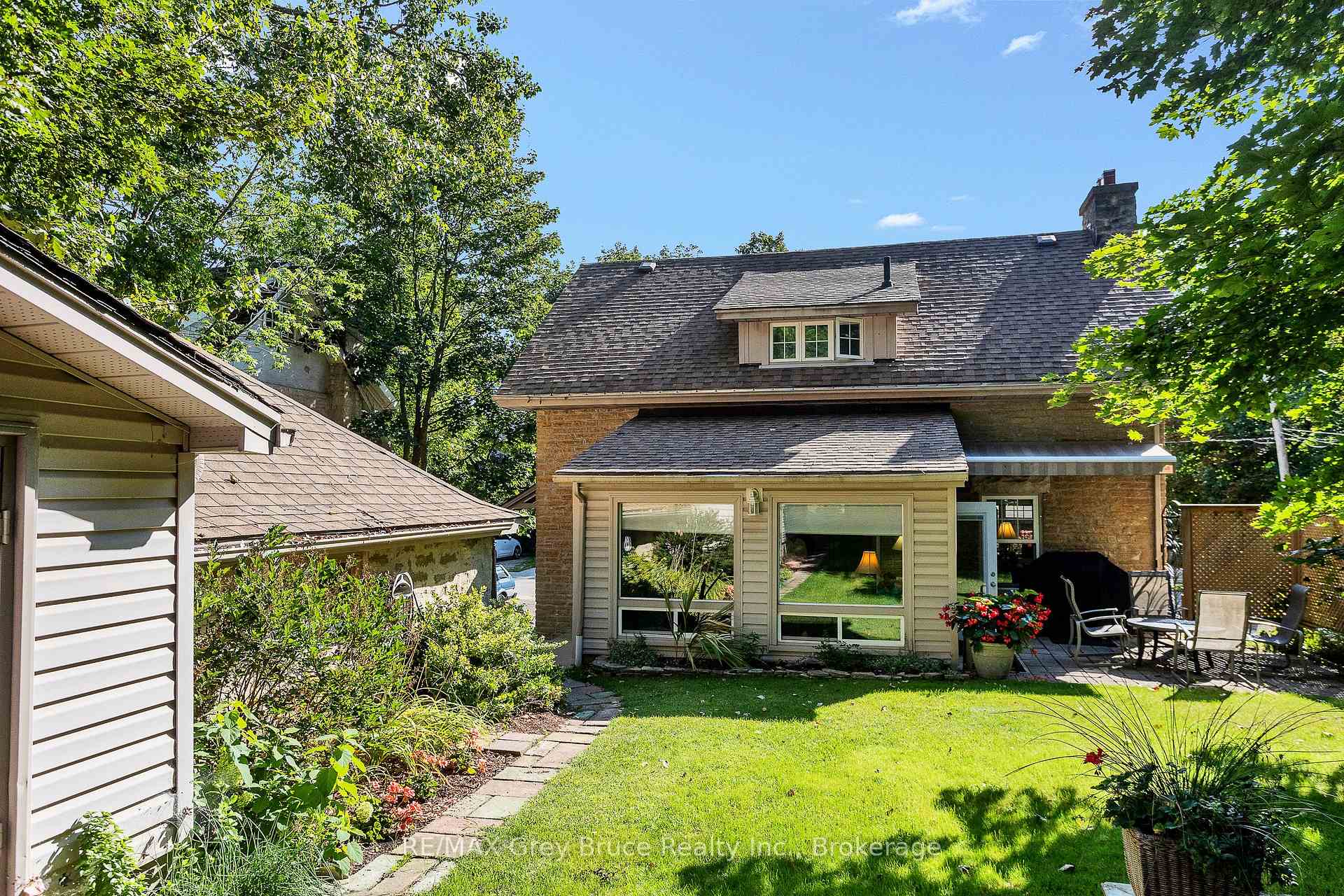 Photo 38 of 772 3rd Avenue W, Owen Sound — HOMEH