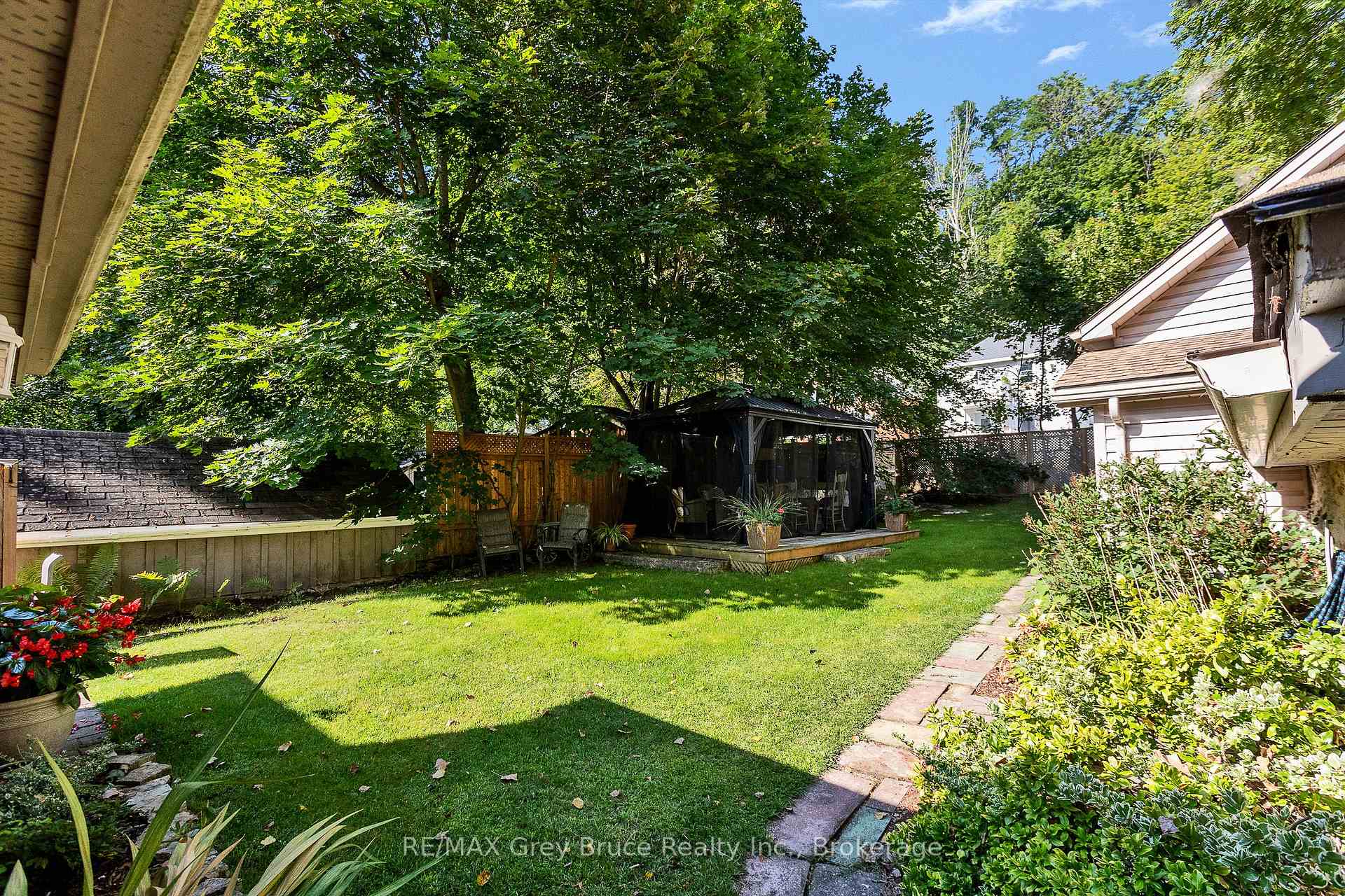 Photo 47 of 772 3rd Avenue W, Owen Sound — HOMEH