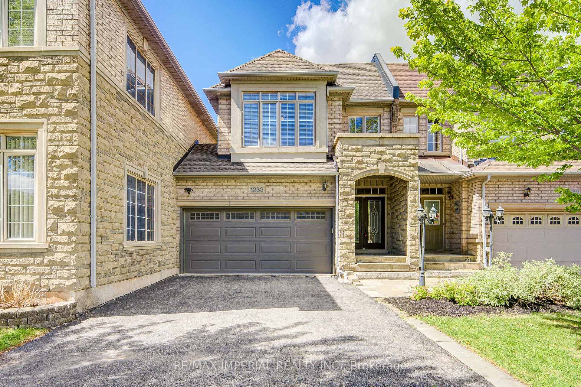 Photo of 1233 Agram Drive