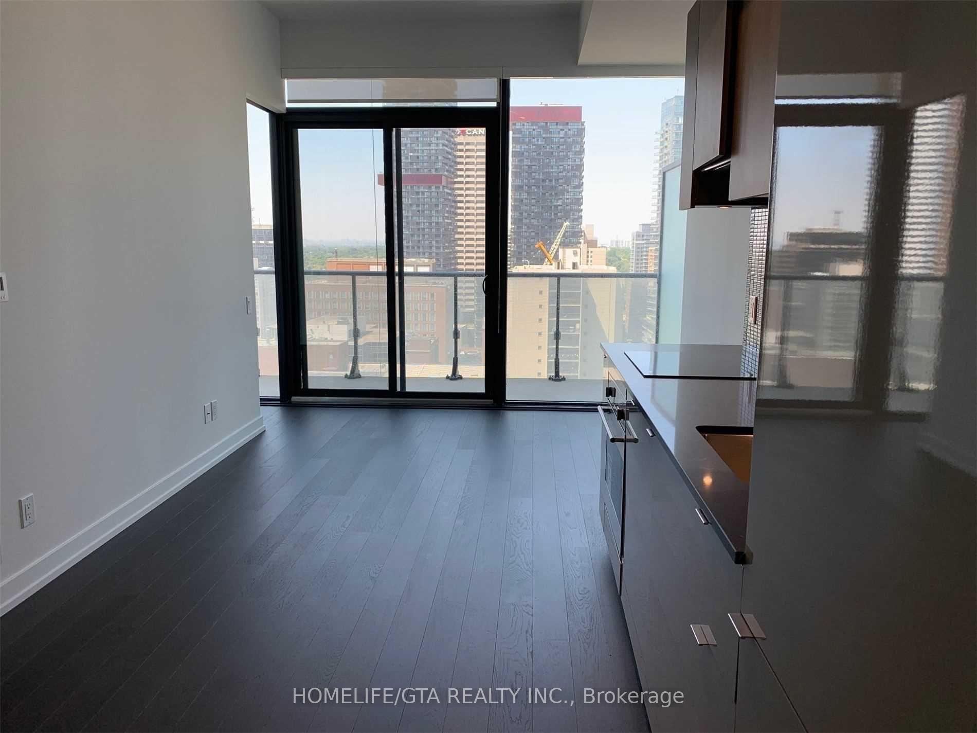 Photo 2 of Unit 2114, 161 Roehampton Avenue, Toronto, Mount Pleasant West — HOMEH