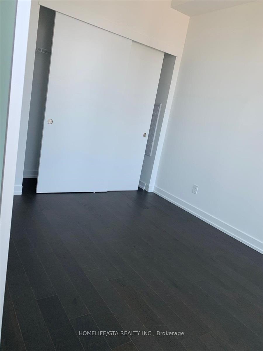 Photo 6 of Unit 2114, 161 Roehampton Avenue, Toronto, Mount Pleasant West — HOMEH