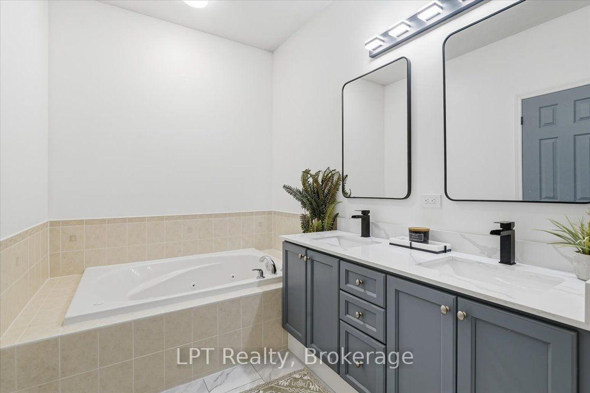 Photo 18 of 111 Lunney Crescent, Clarington, Bowmanville — HOMEH