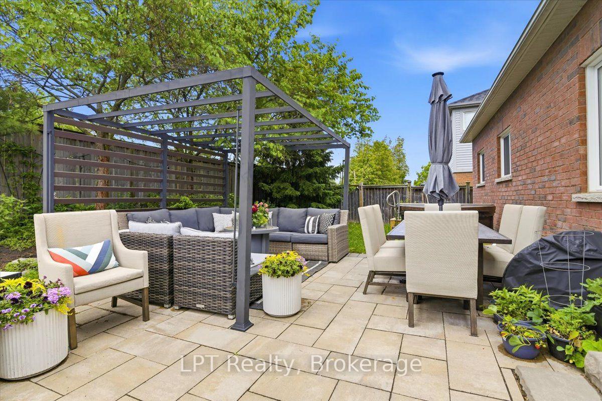 Photo 26 of 111 Lunney Crescent, Clarington, Bowmanville — HOMEH